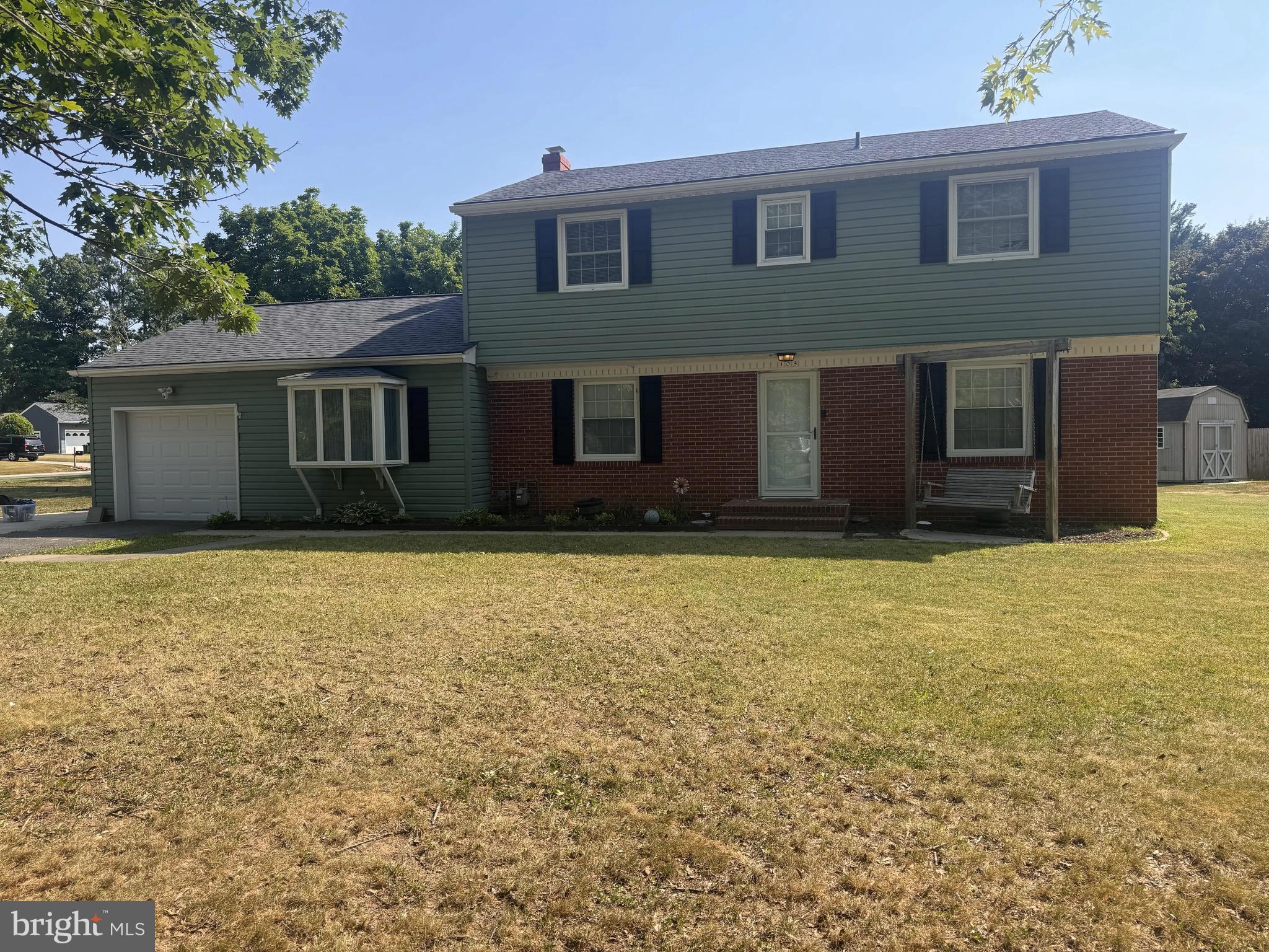 103 S FAIRFIELD DRIVE