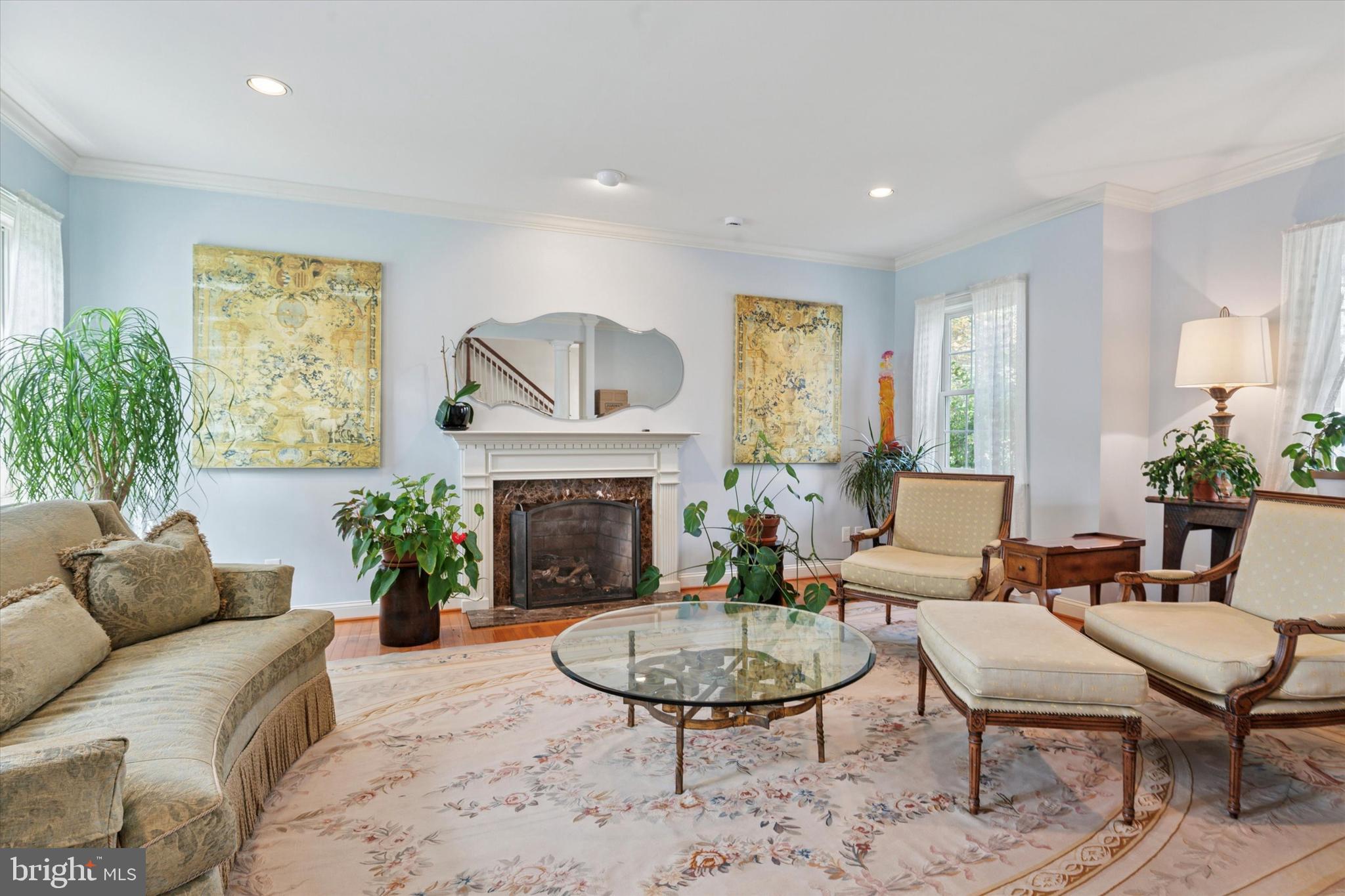 1010 LINDEN AVENUE