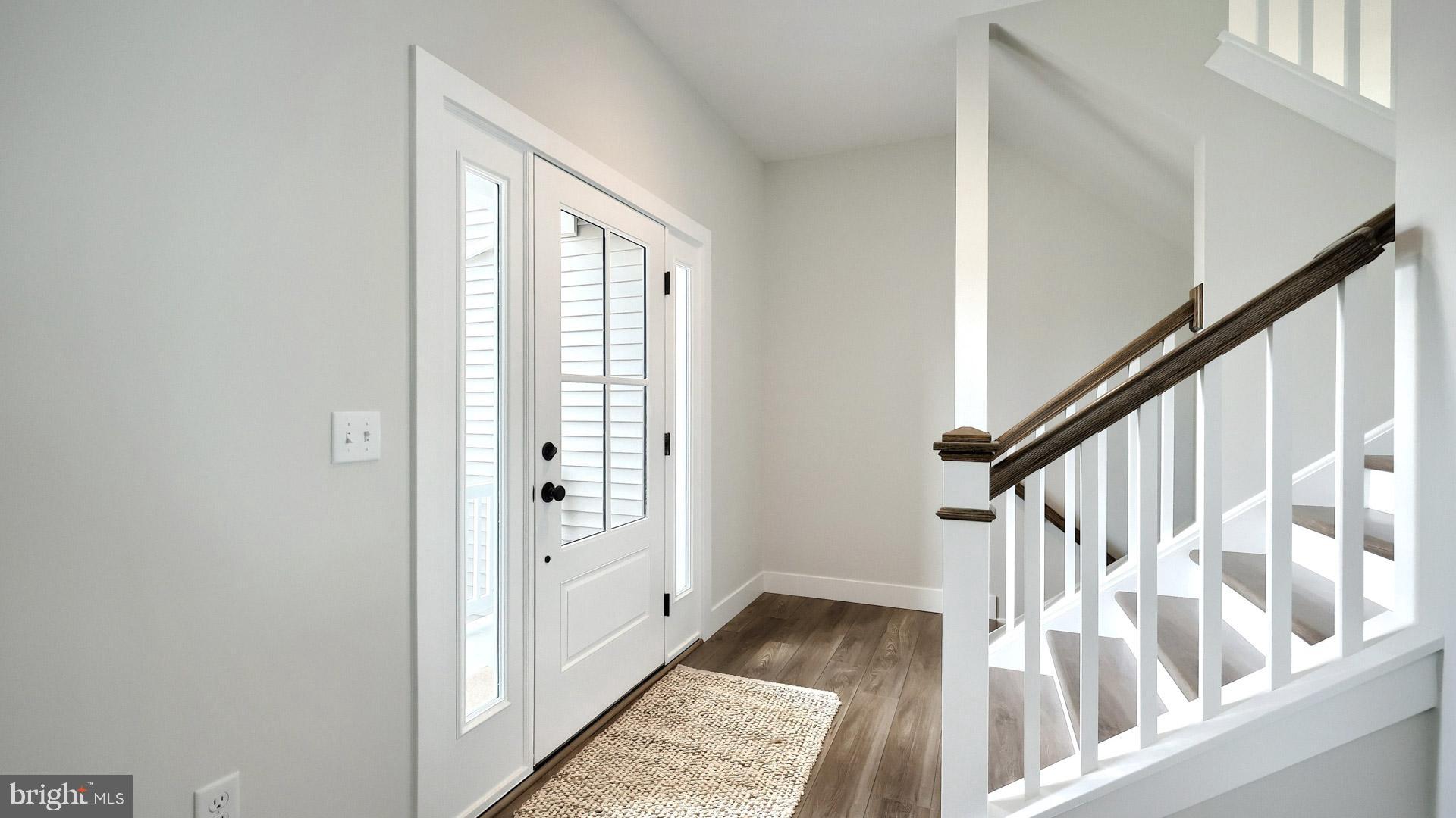 WALTON HILL - Residential