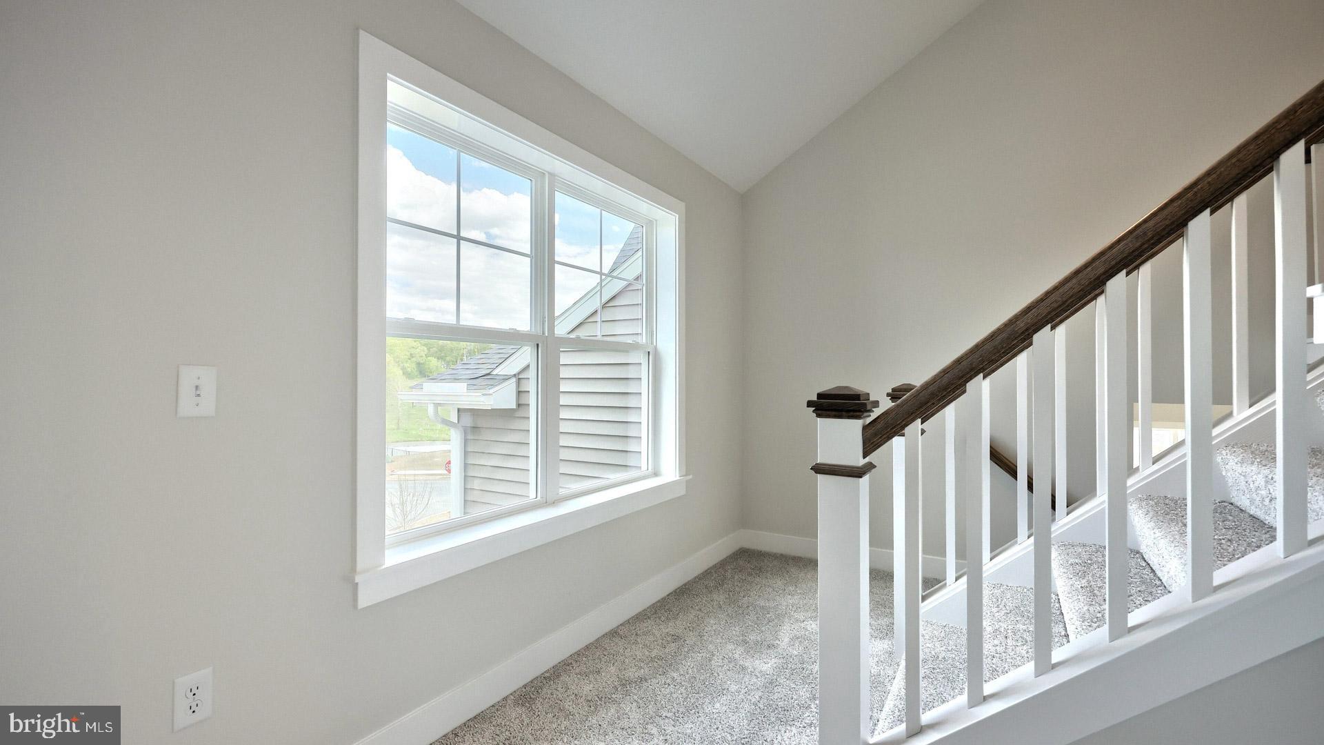 WALTON HILL - Residential