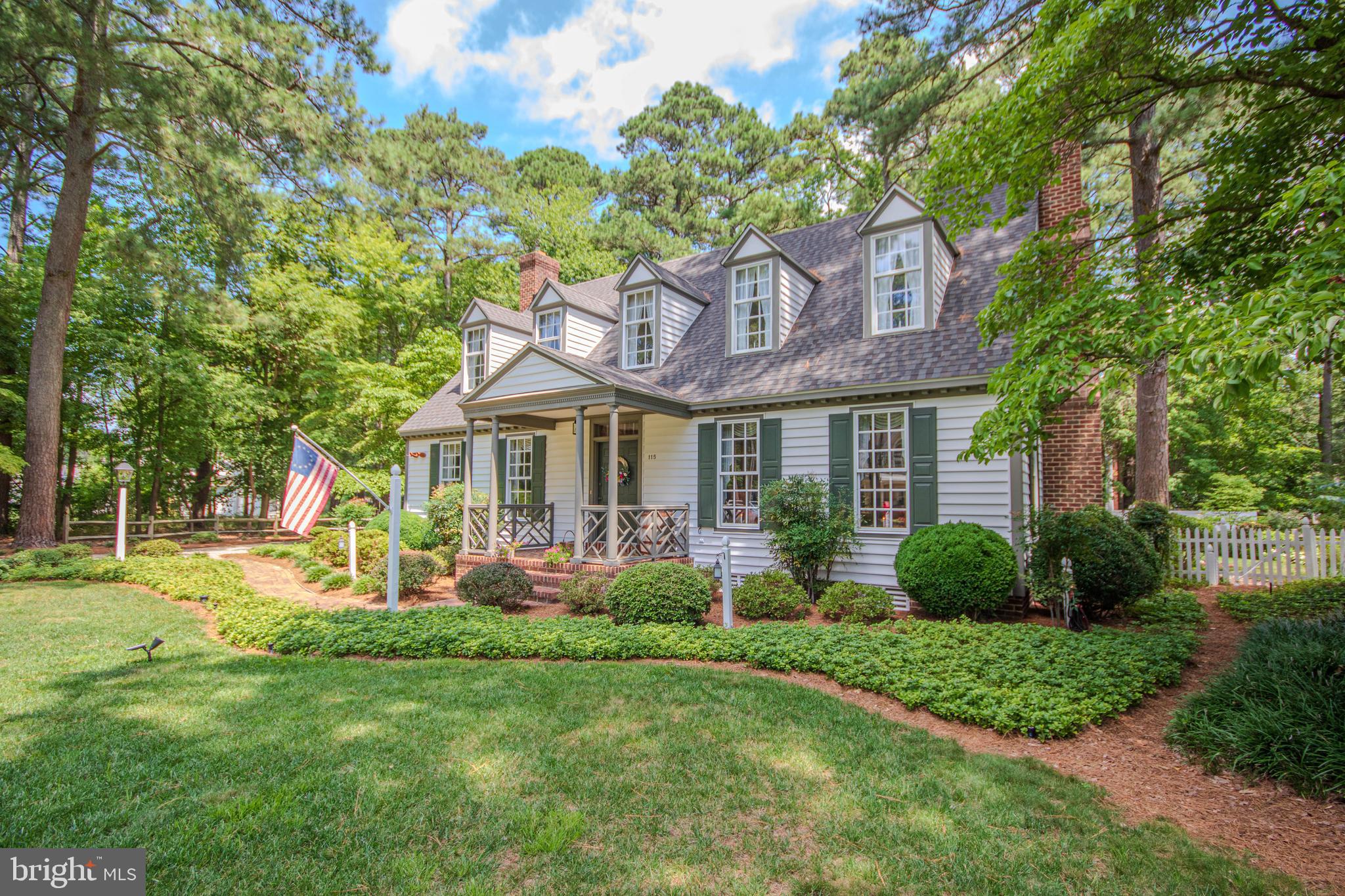 115 AUTUMN LANE
