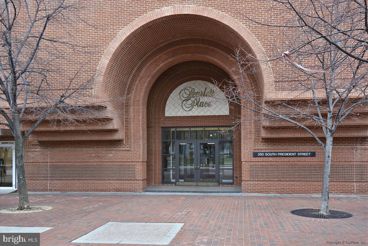 INNER HARBOR - Residential