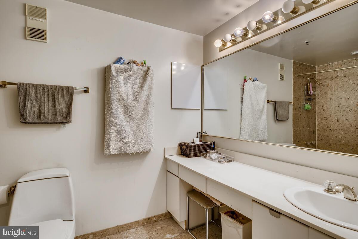 INNER HARBOR - Residential