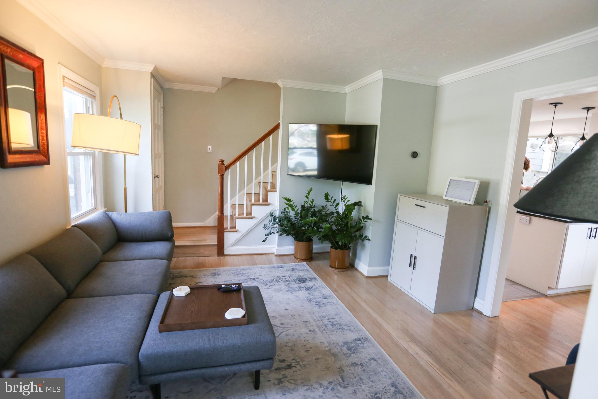 JEFFERSON MANOR - Residential