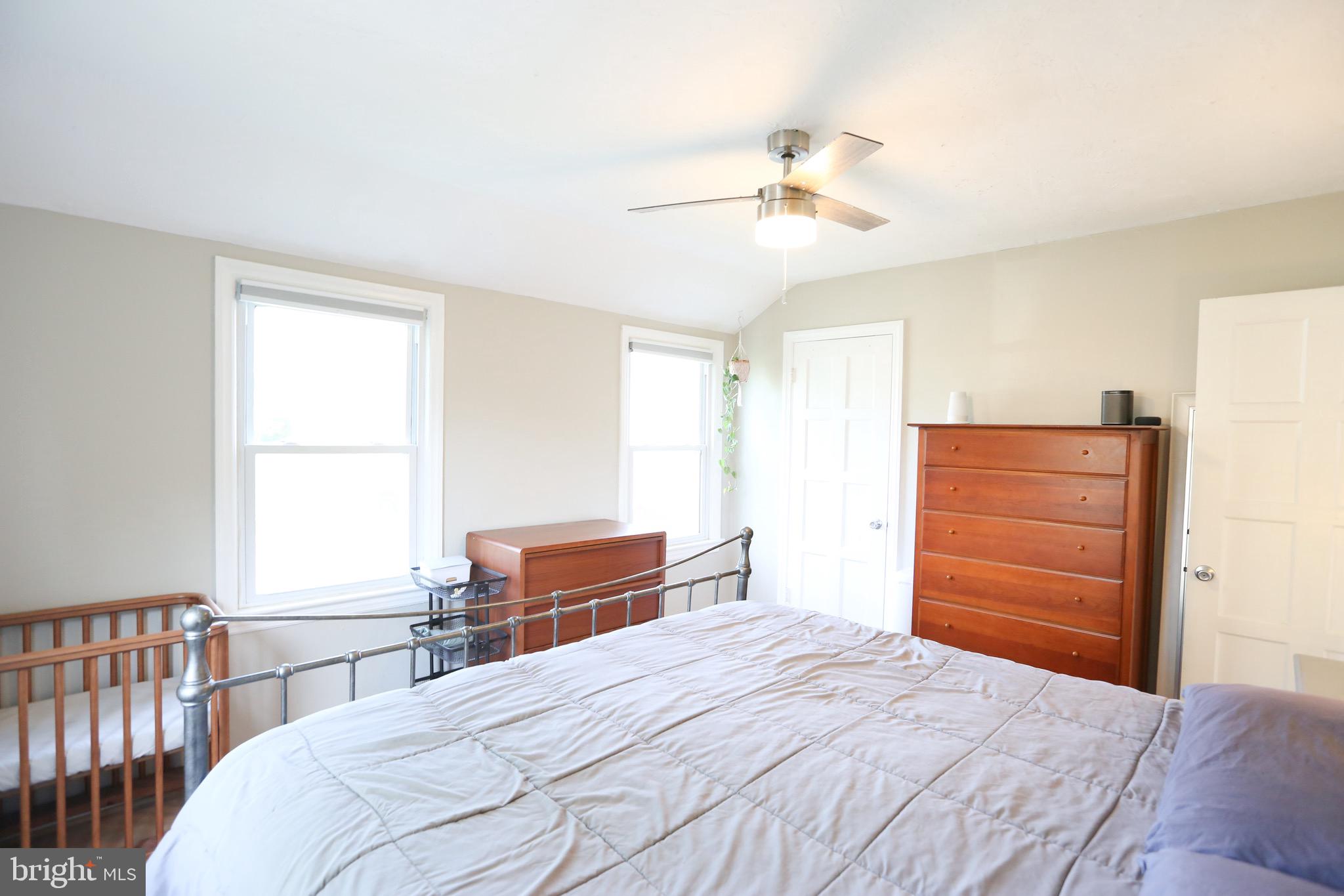 JEFFERSON MANOR - Residential