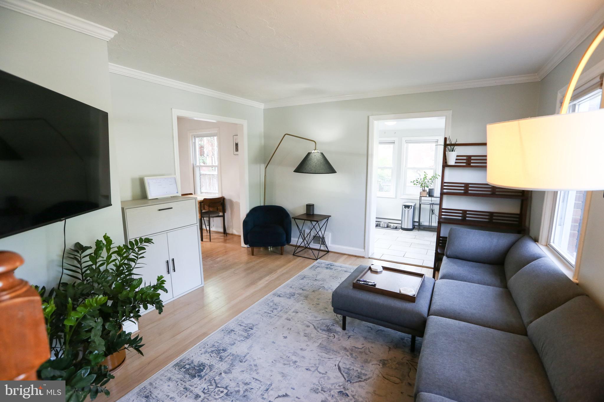 JEFFERSON MANOR - Residential