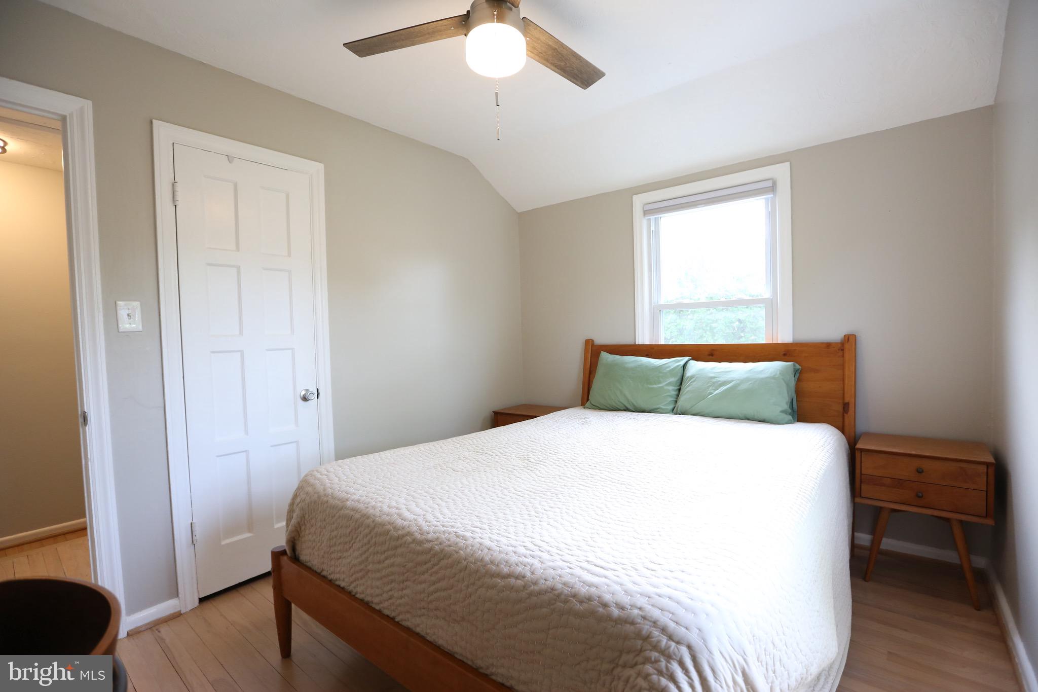 JEFFERSON MANOR - Residential