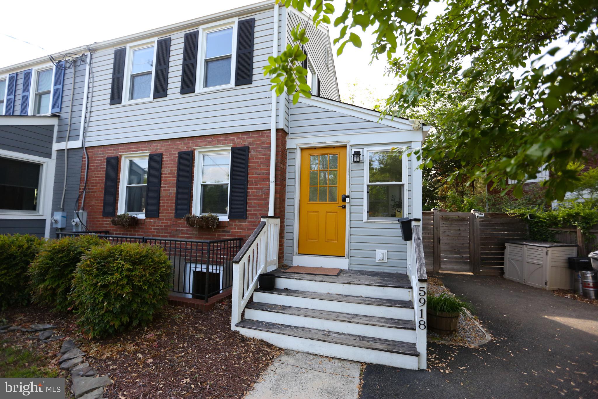 JEFFERSON MANOR - Residential