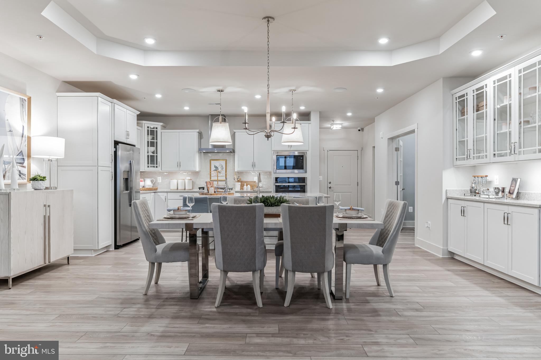 FOUR SEASONS AT KENT ISLAND - Residential