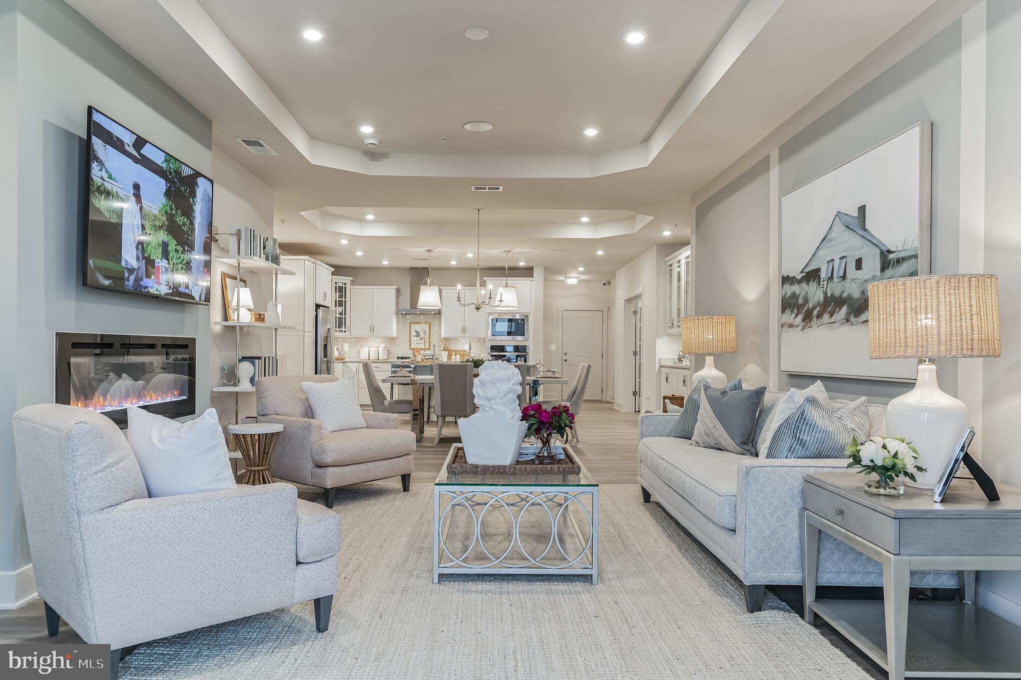 FOUR SEASONS AT KENT ISLAND - Residential