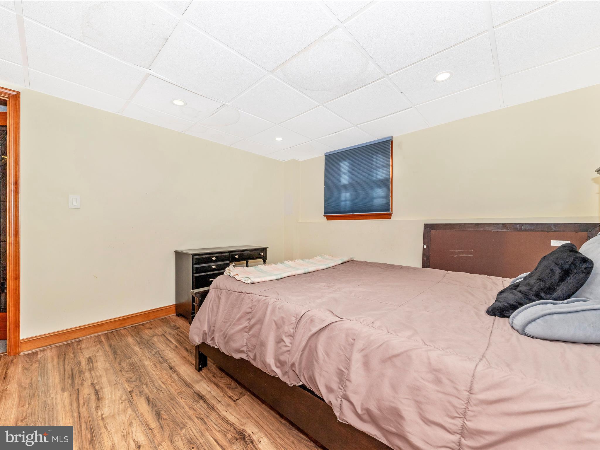 WISPERREN OAKS - Residential