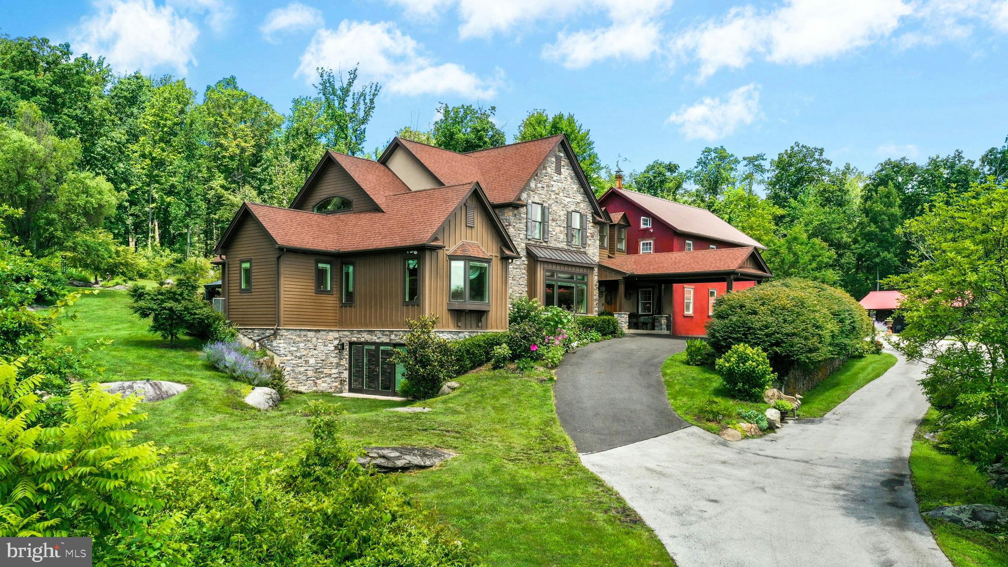 1305 RIDGE VALLEY ROAD