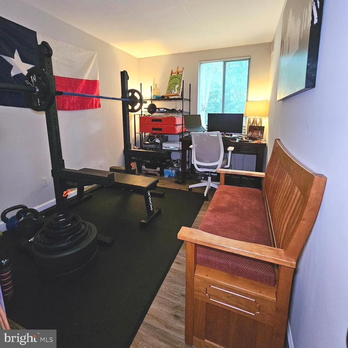 GLENVALE CONDO - Residential Lease