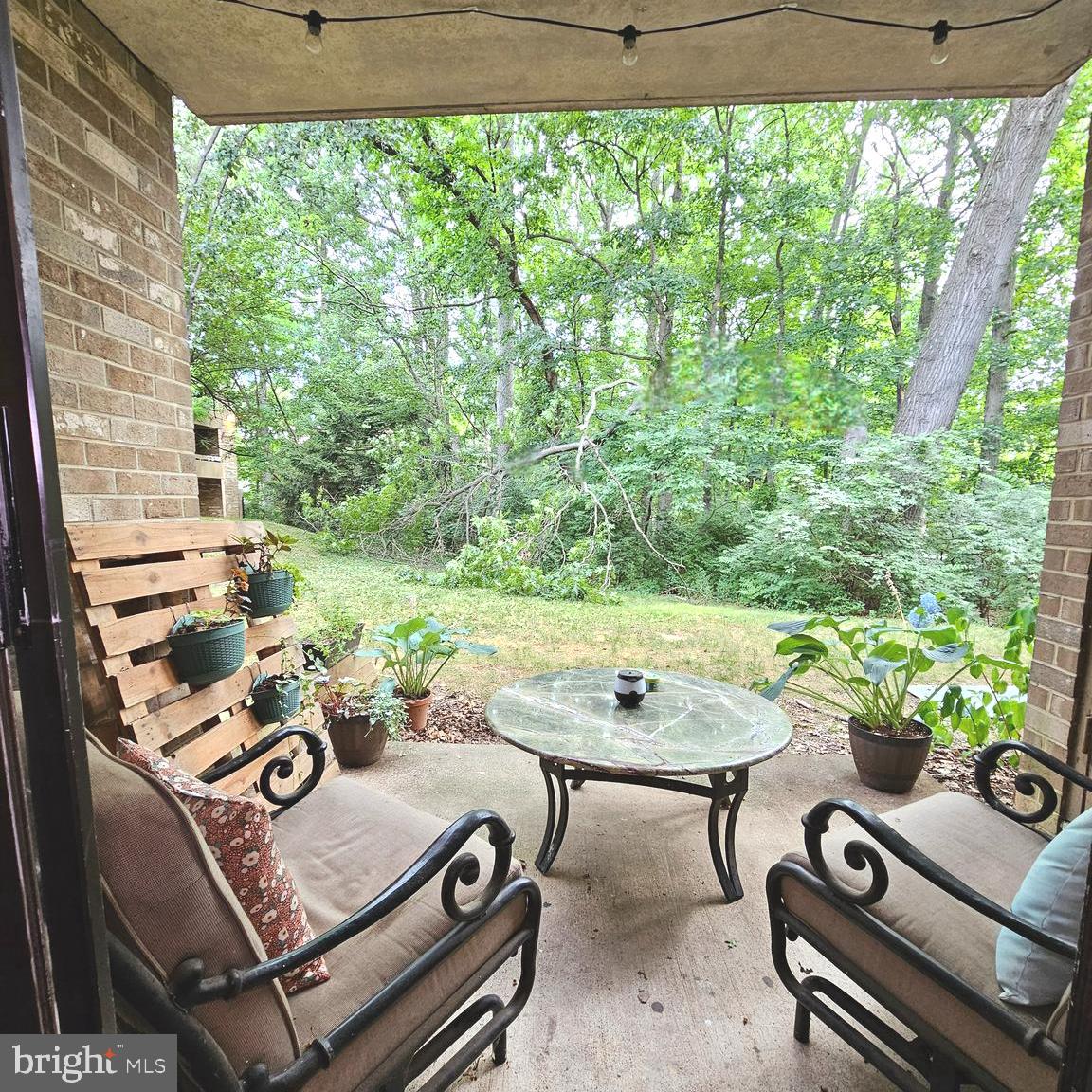 GLENVALE CONDO - Residential Lease