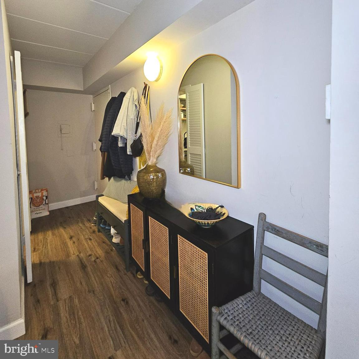 GLENVALE CONDO - Residential Lease