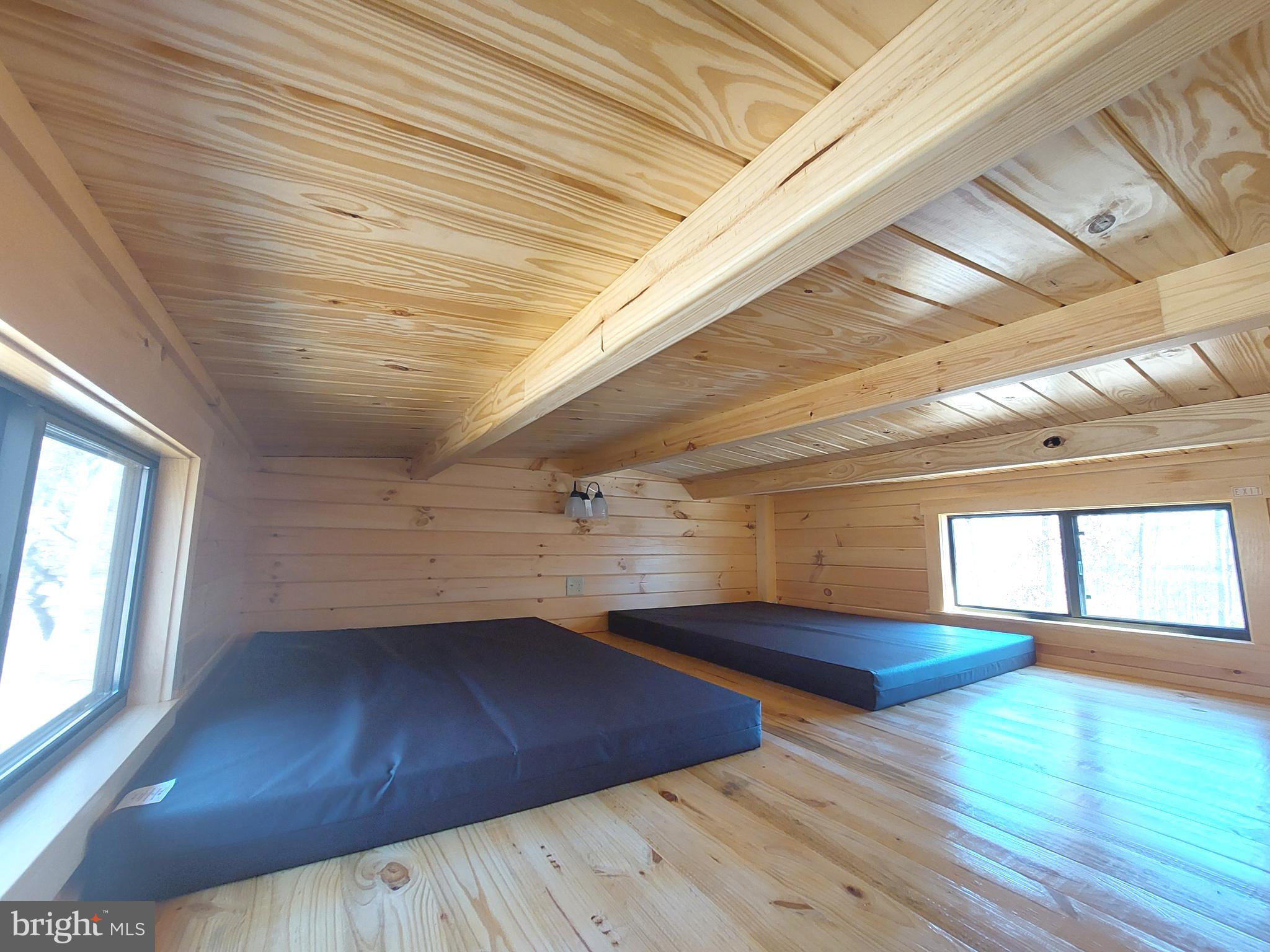 SOUTH POTOMAC FOREST - Residential