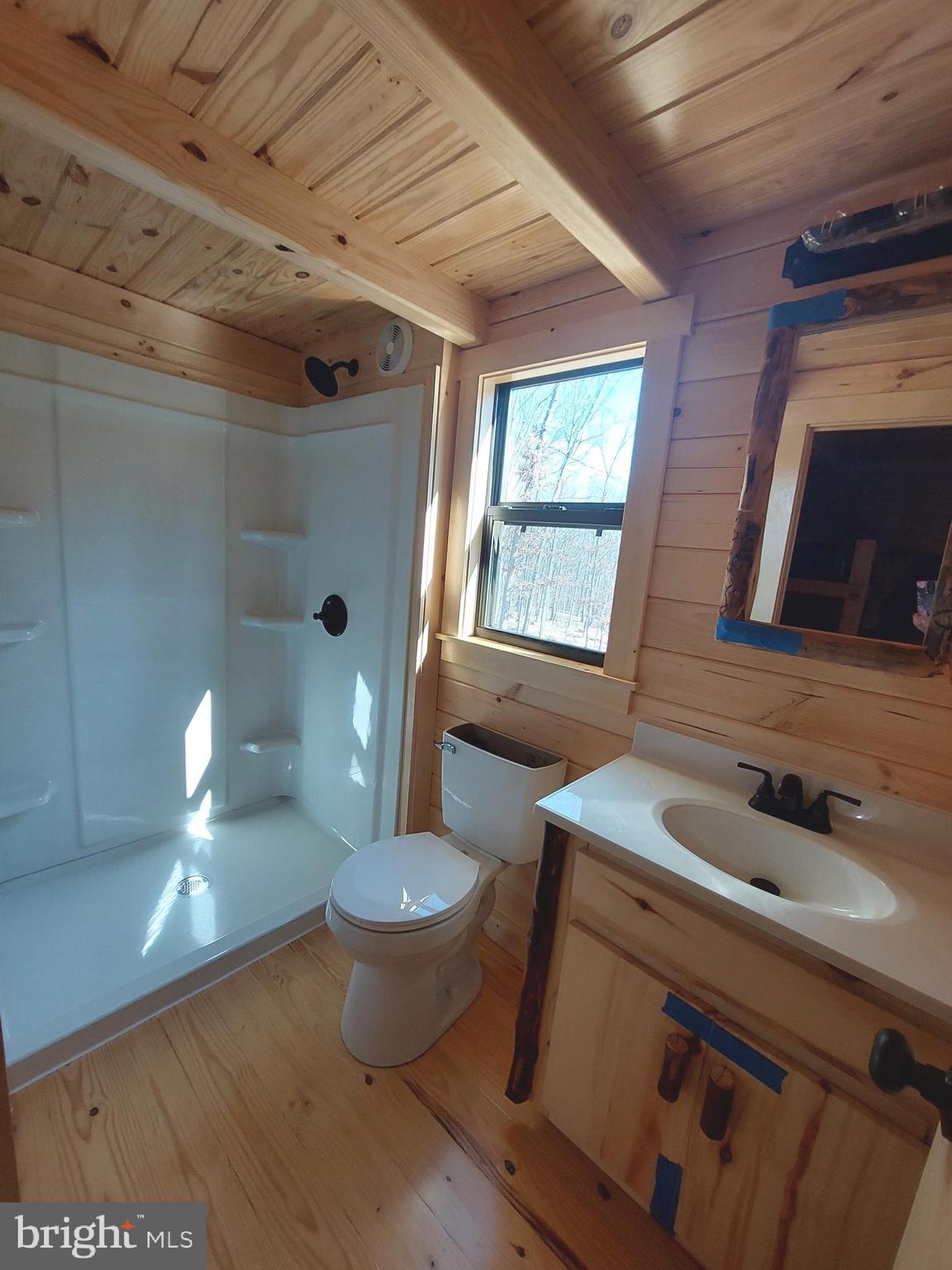 SOUTH POTOMAC FOREST - Residential