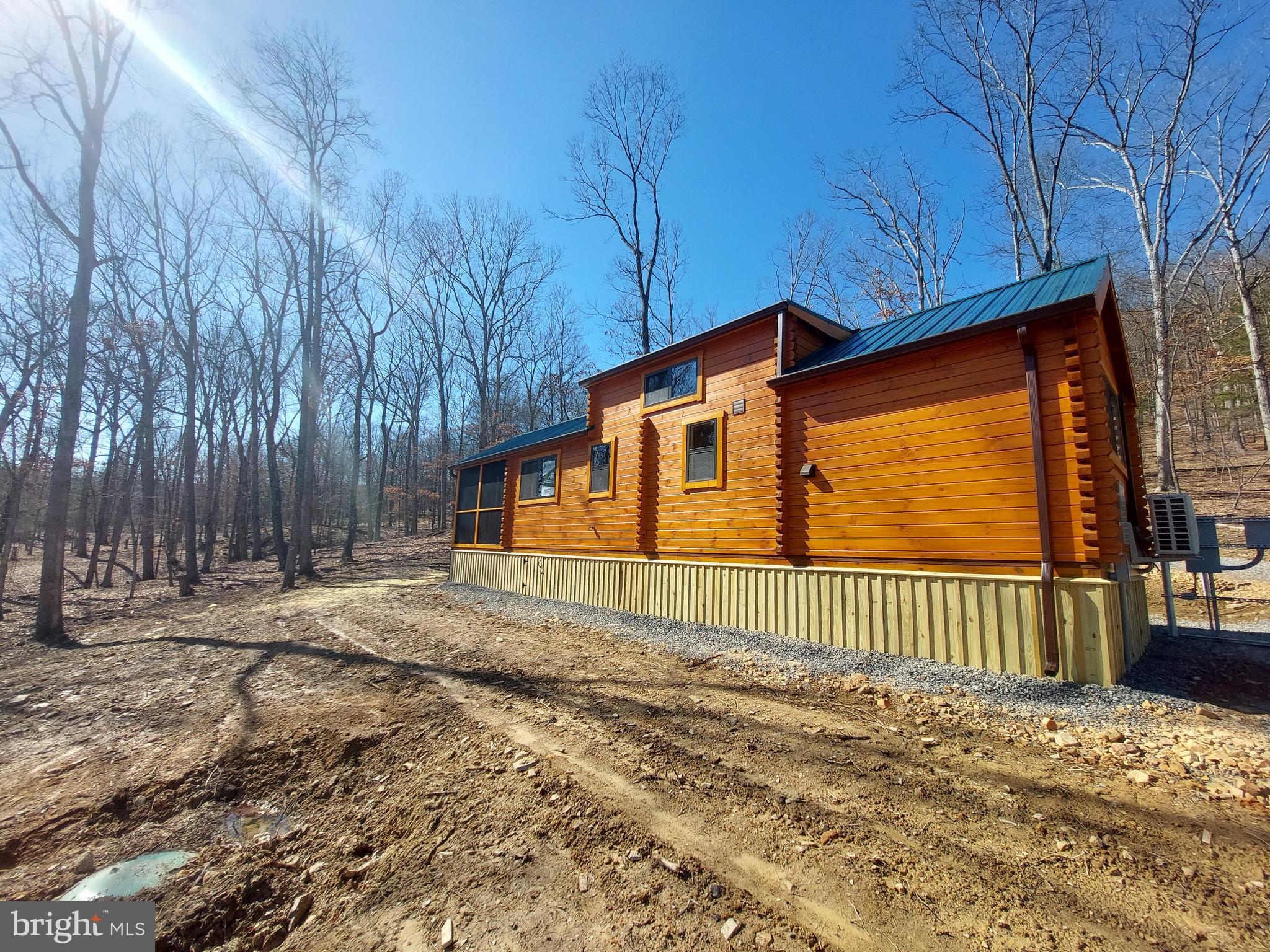 SOUTH POTOMAC FOREST - Residential