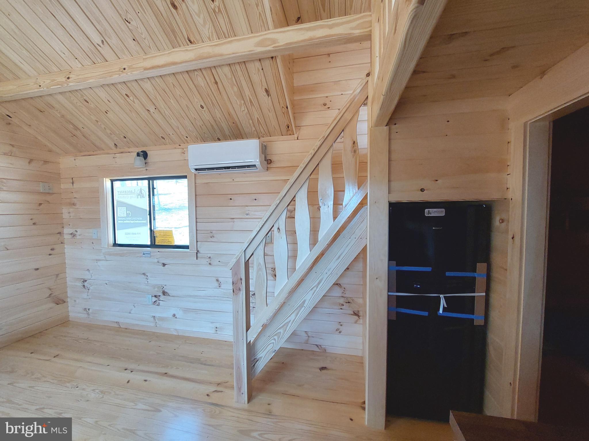 SOUTH POTOMAC FOREST - Residential