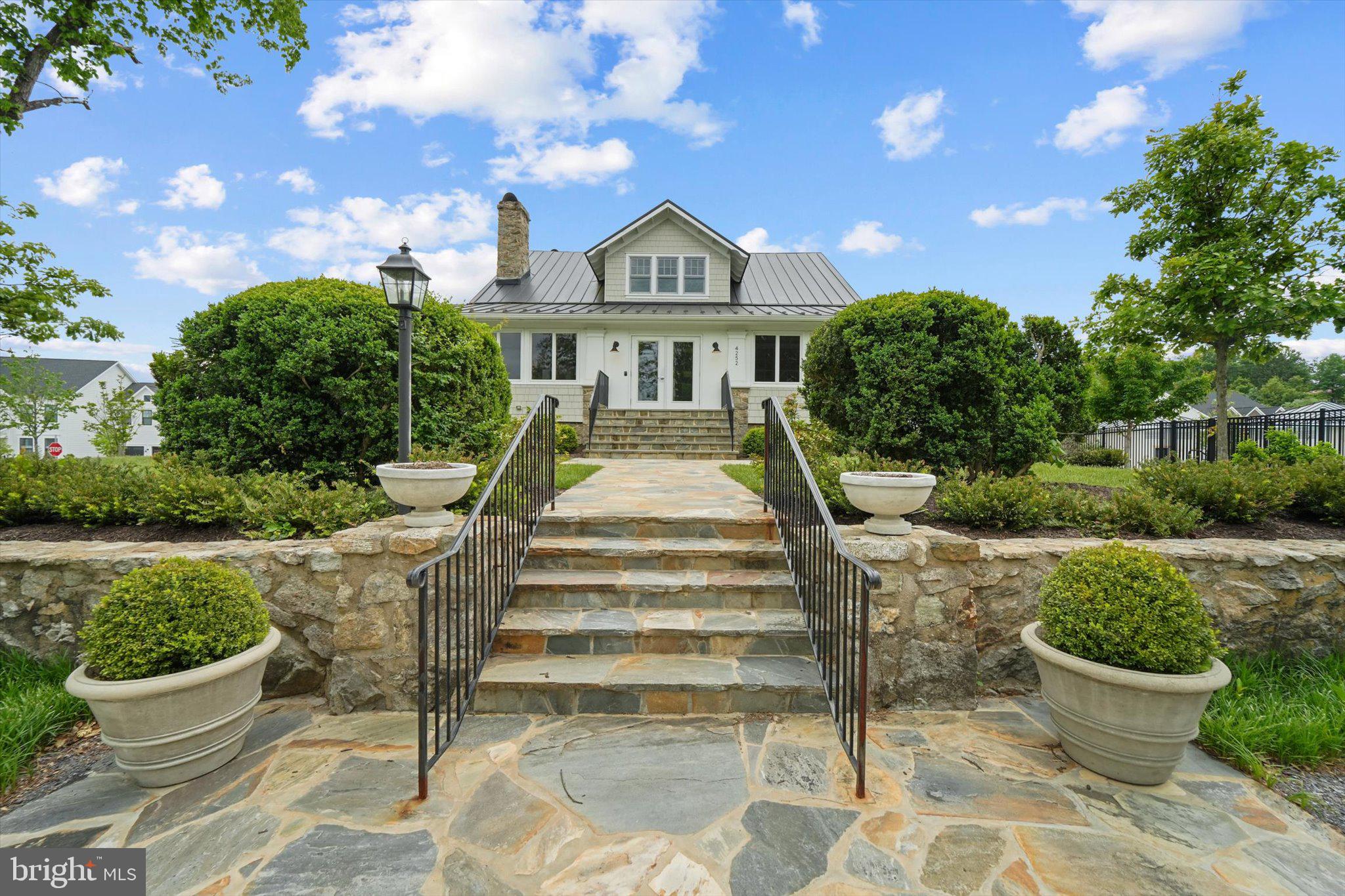 HERITAGE AT MARSHALL - Residential