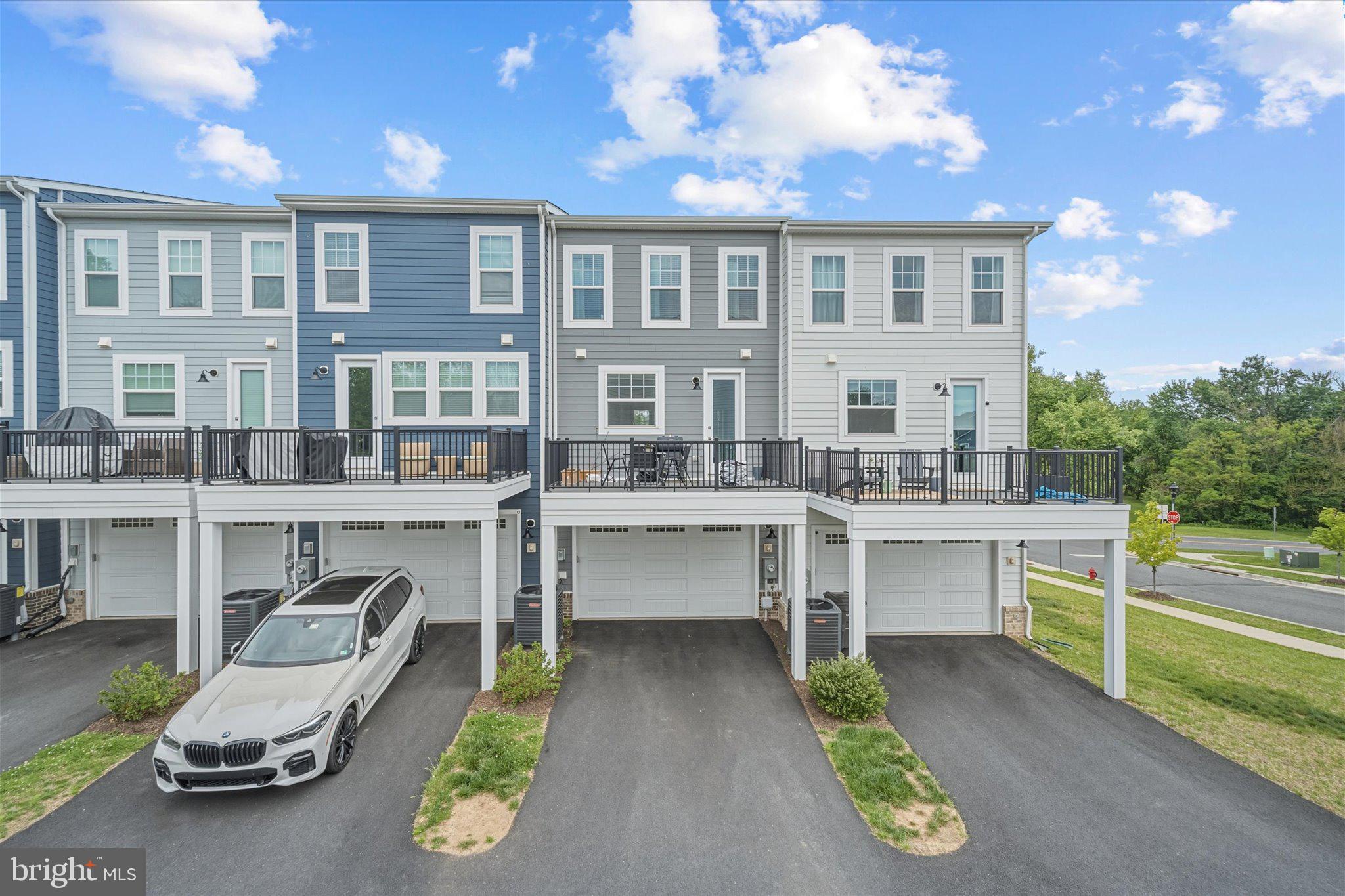 HERITAGE AT MARSHALL - Residential