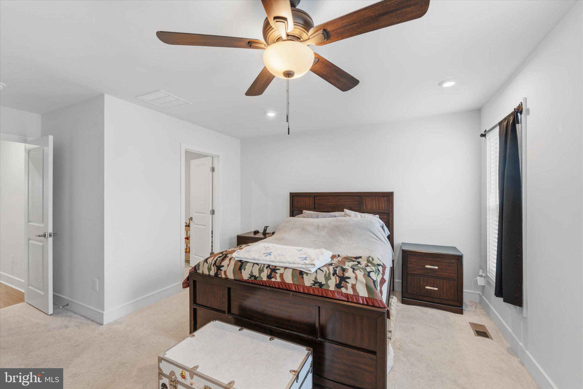 HERITAGE AT MARSHALL - Residential