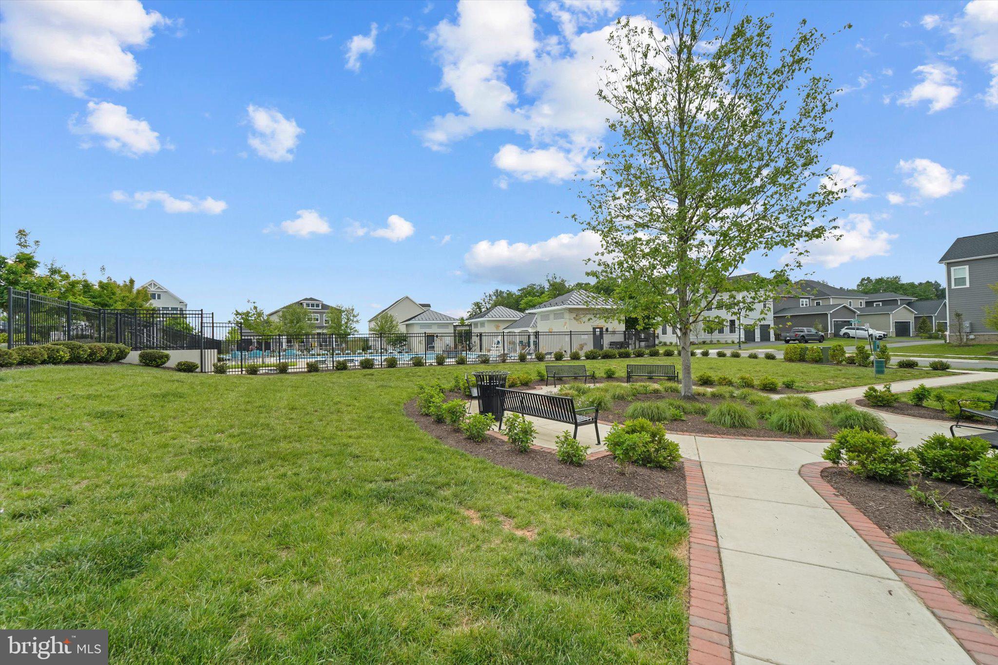 HERITAGE AT MARSHALL - Residential