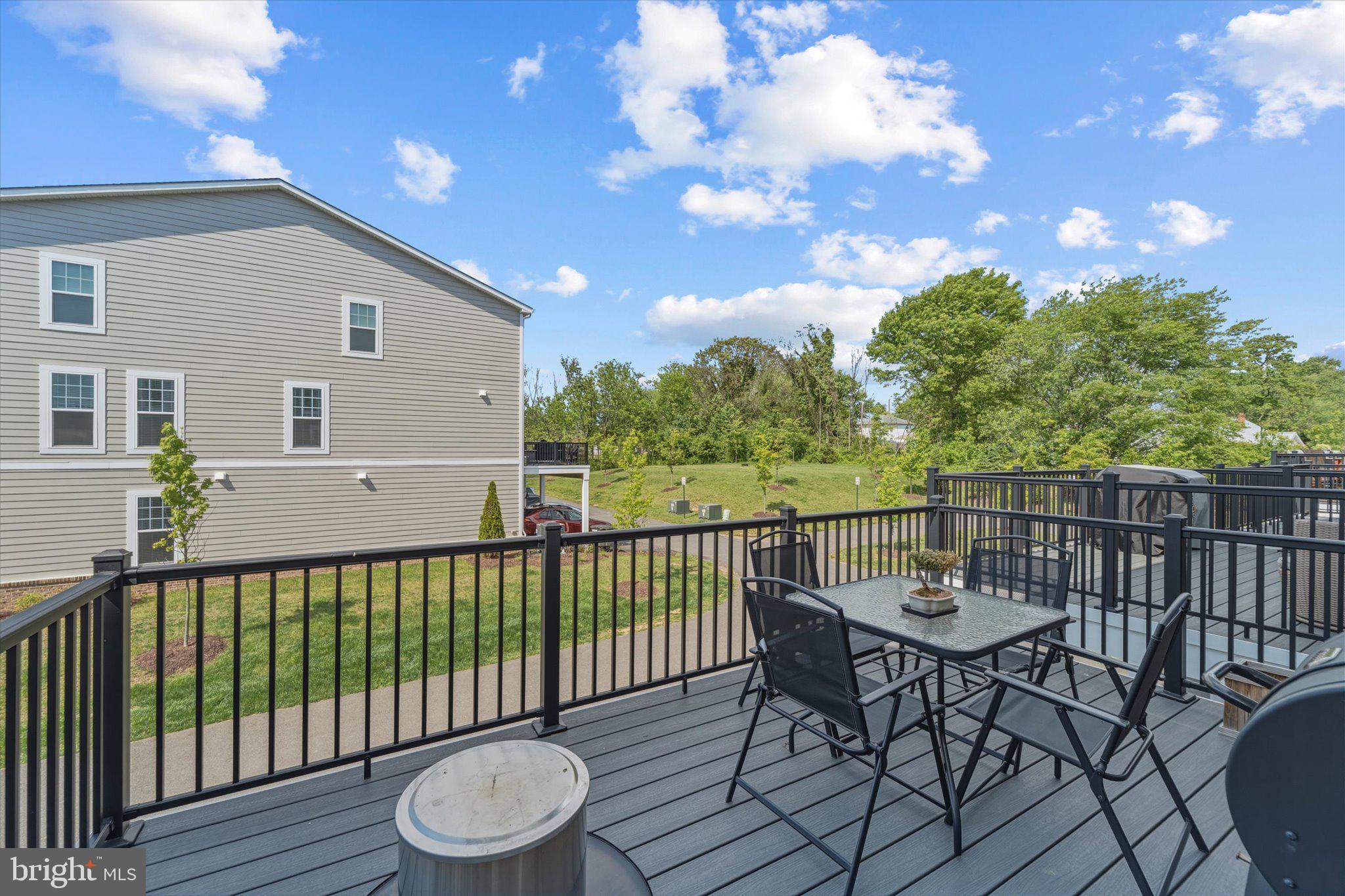 HERITAGE AT MARSHALL - Residential