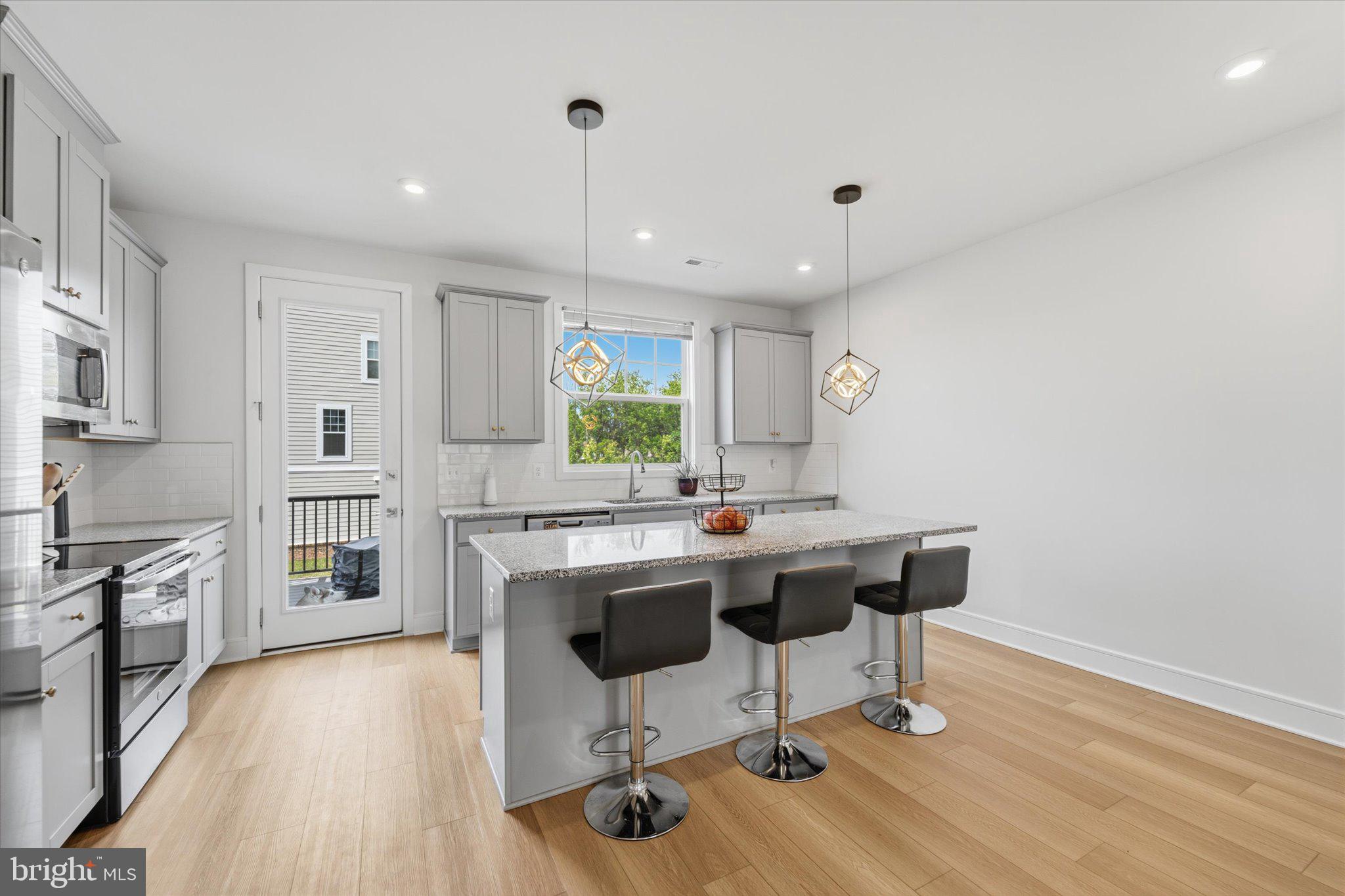 HERITAGE AT MARSHALL - Residential