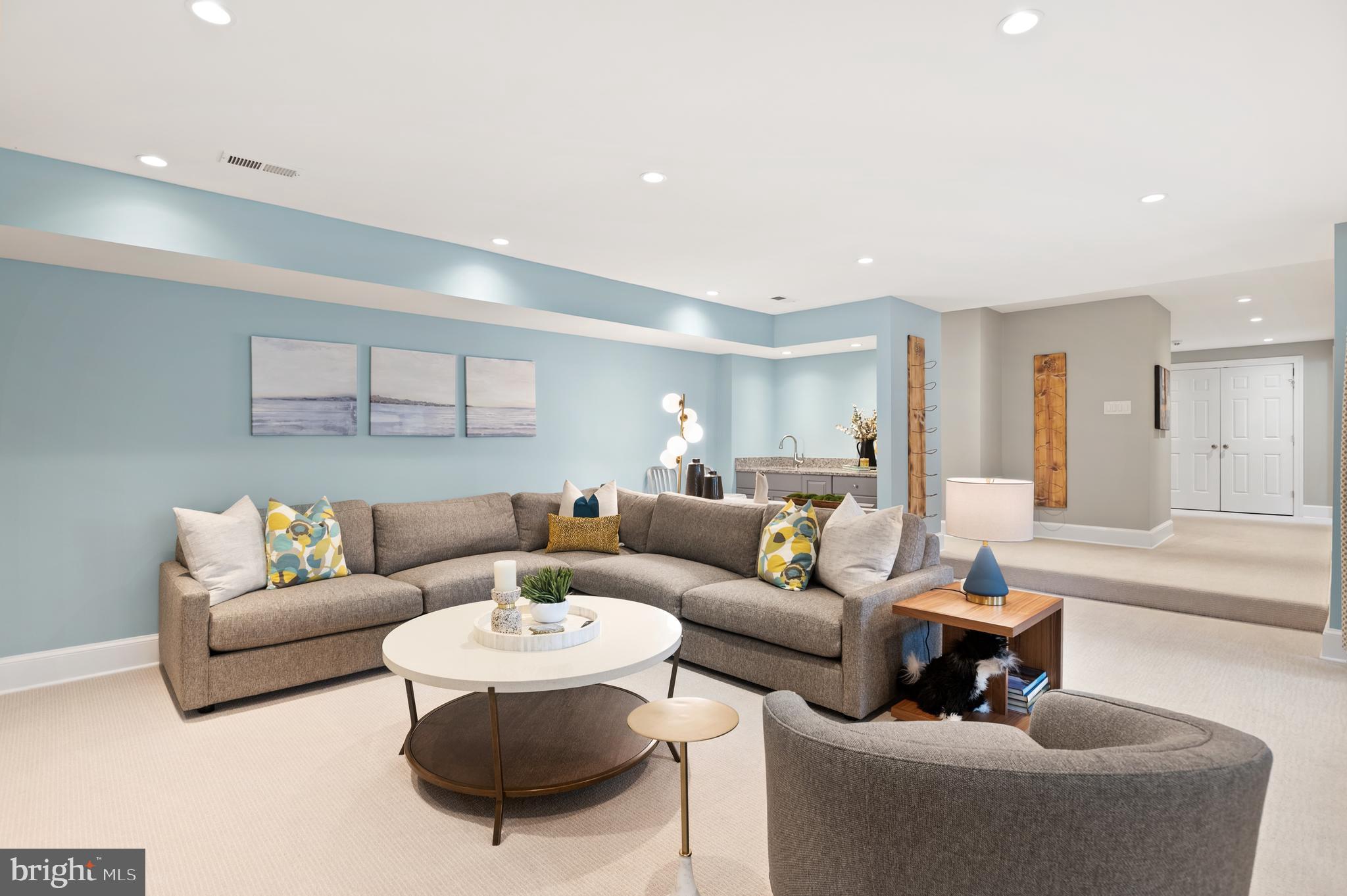 DODD MANOR - Residential