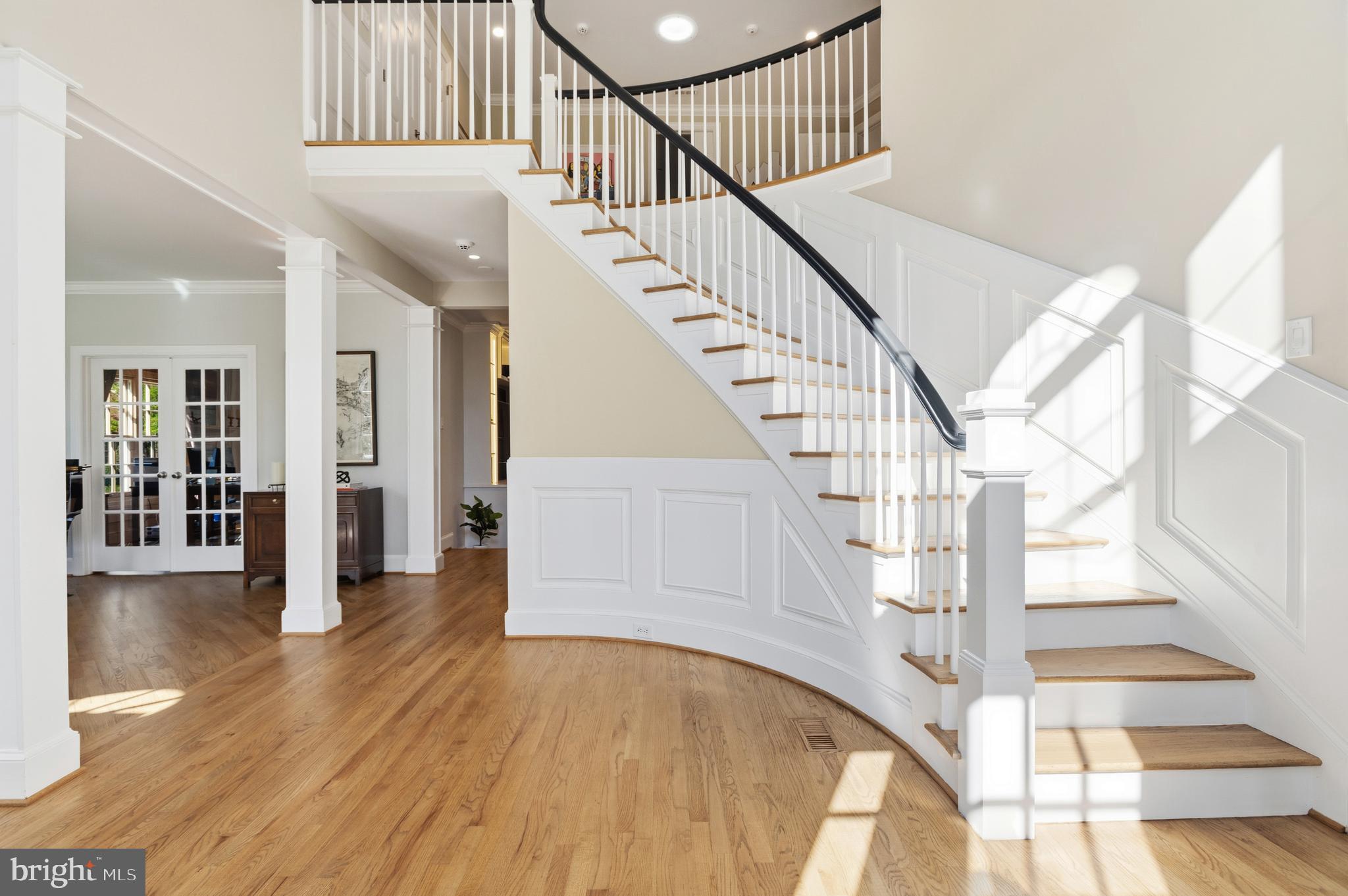 LANGLEY OAKS - Residential