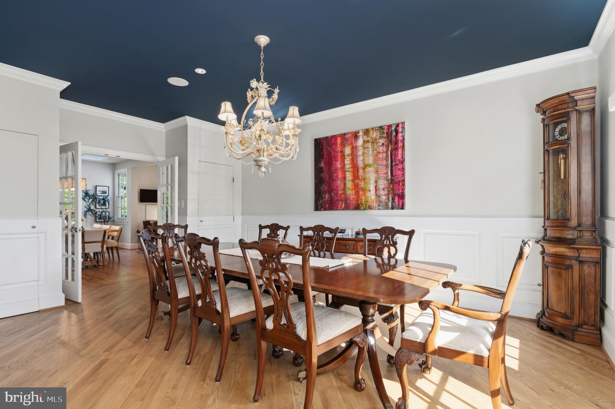LANGLEY OAKS - Residential