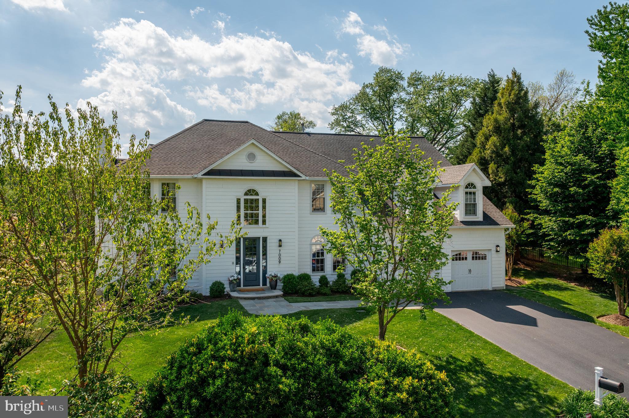 DODD MANOR - Residential