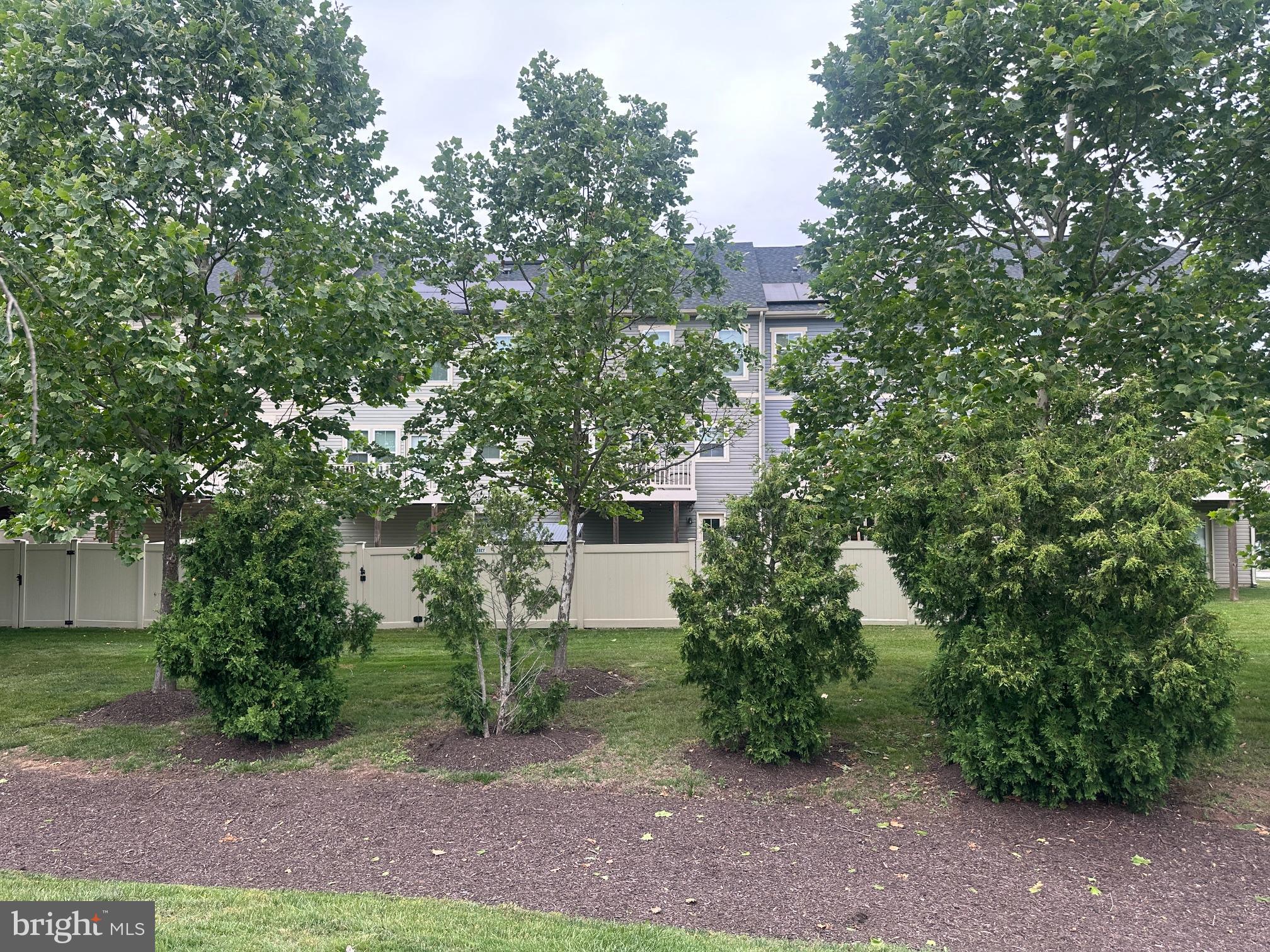 CREEKSIDE VILLAGE AT TANYARD SPRINGS - Residential