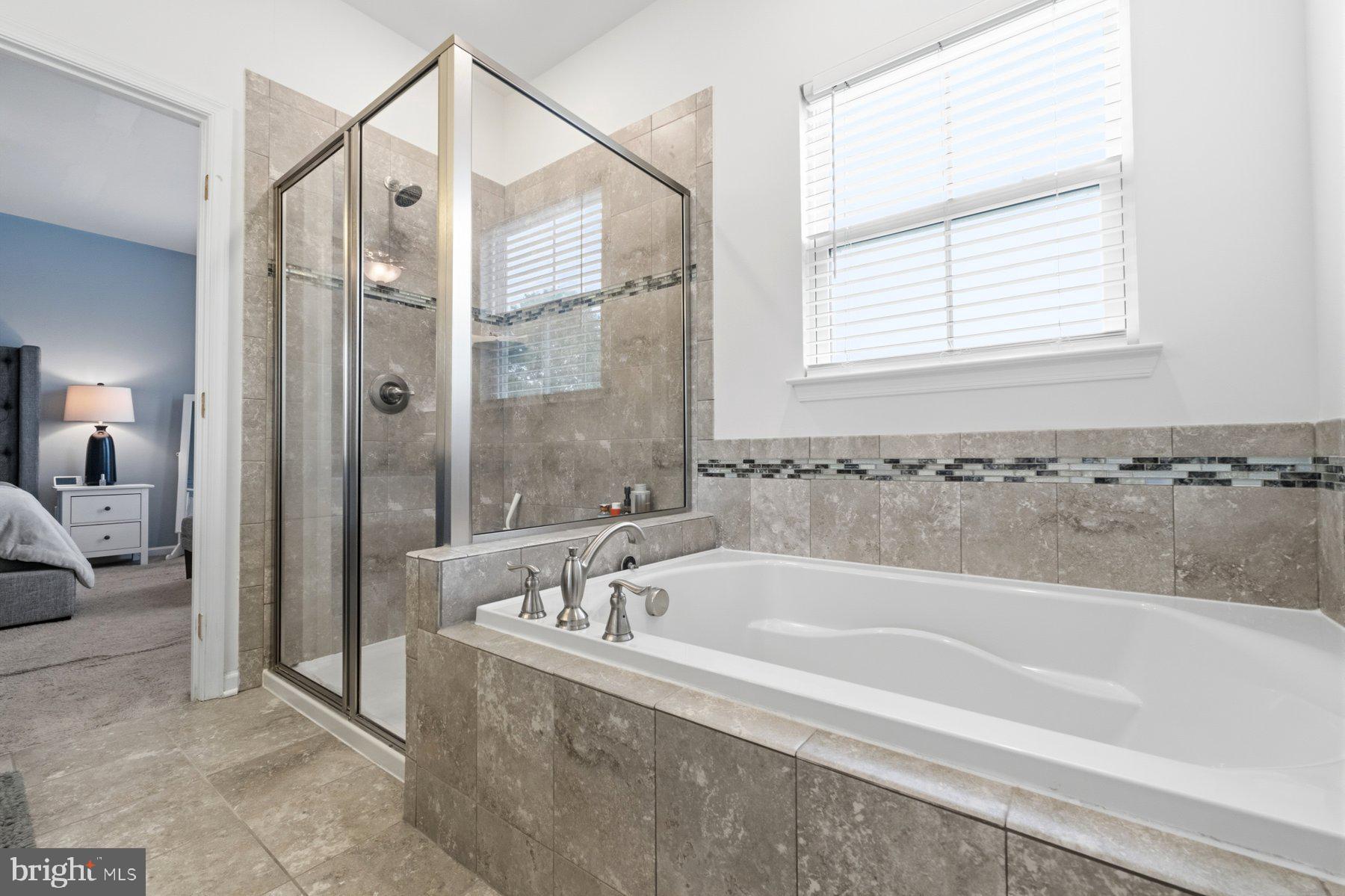 CREEKSIDE VILLAGE AT TANYARD SPRINGS - Residential