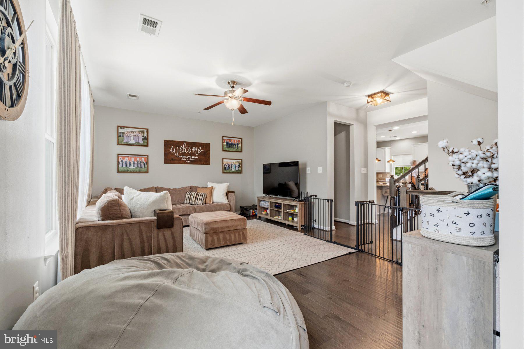 CREEKSIDE VILLAGE AT TANYARD SPRINGS - Residential
