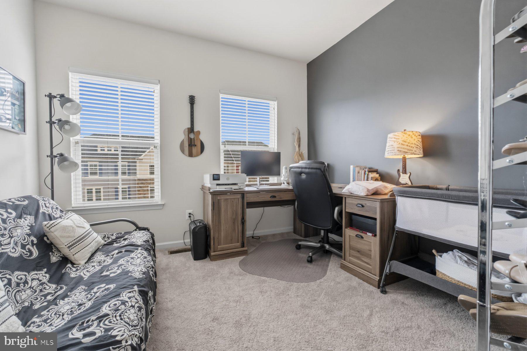 CREEKSIDE VILLAGE AT TANYARD SPRINGS - Residential