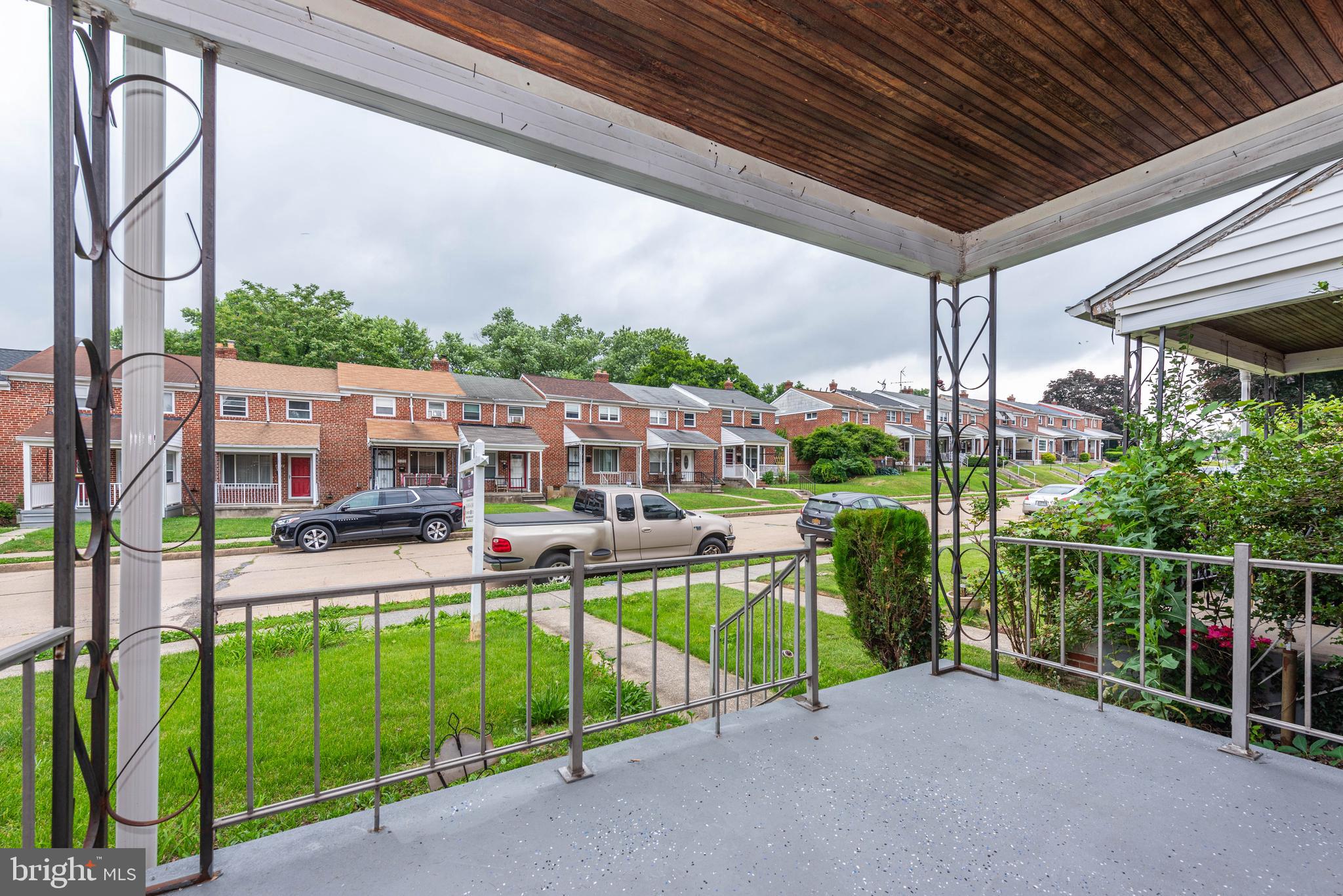 YALE HEIGHTS - Residential