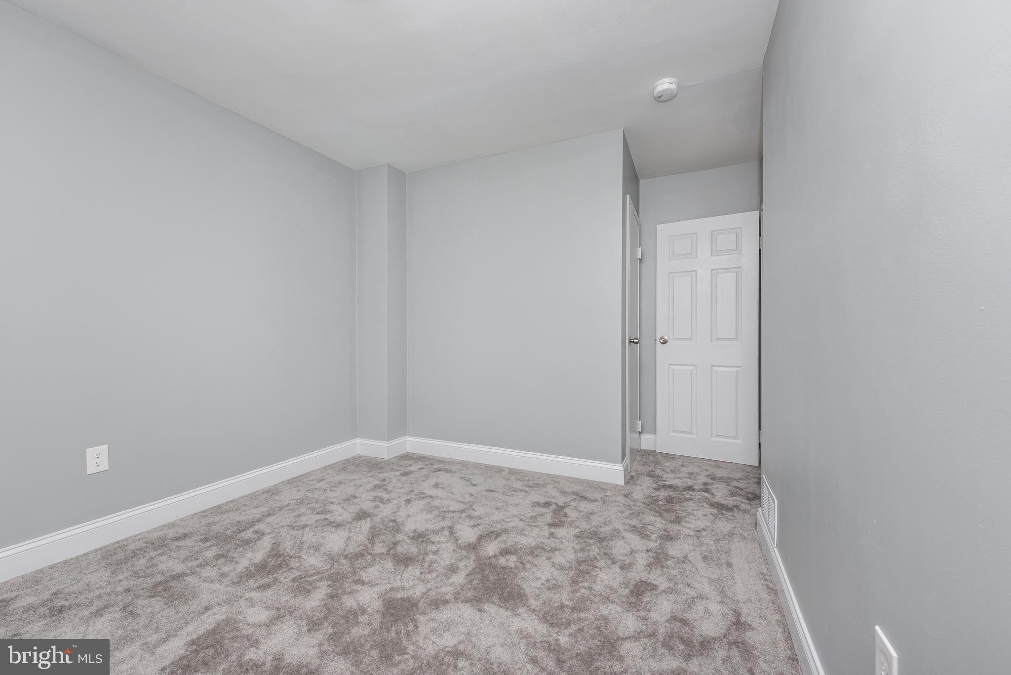 YALE HEIGHTS - Residential