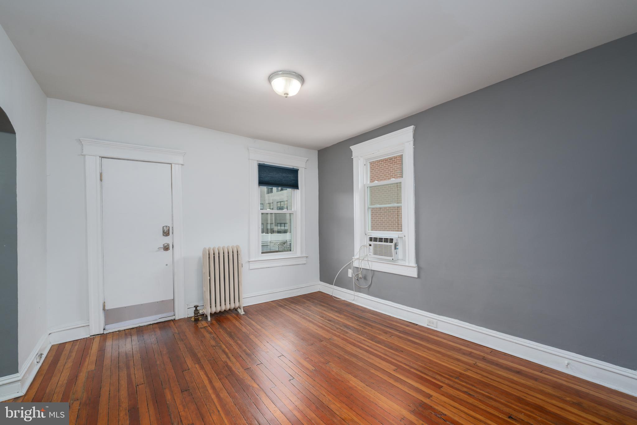 OAKENSHAWE HISTORIC DISTRICT - Residential Lease