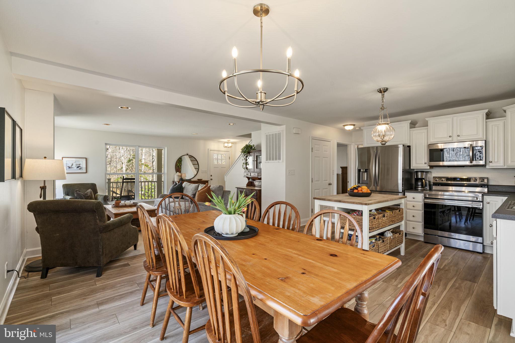 ROSE RUN - Residential