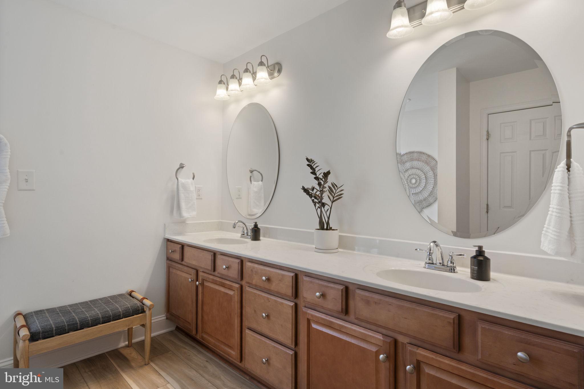 ROSE RUN - Residential