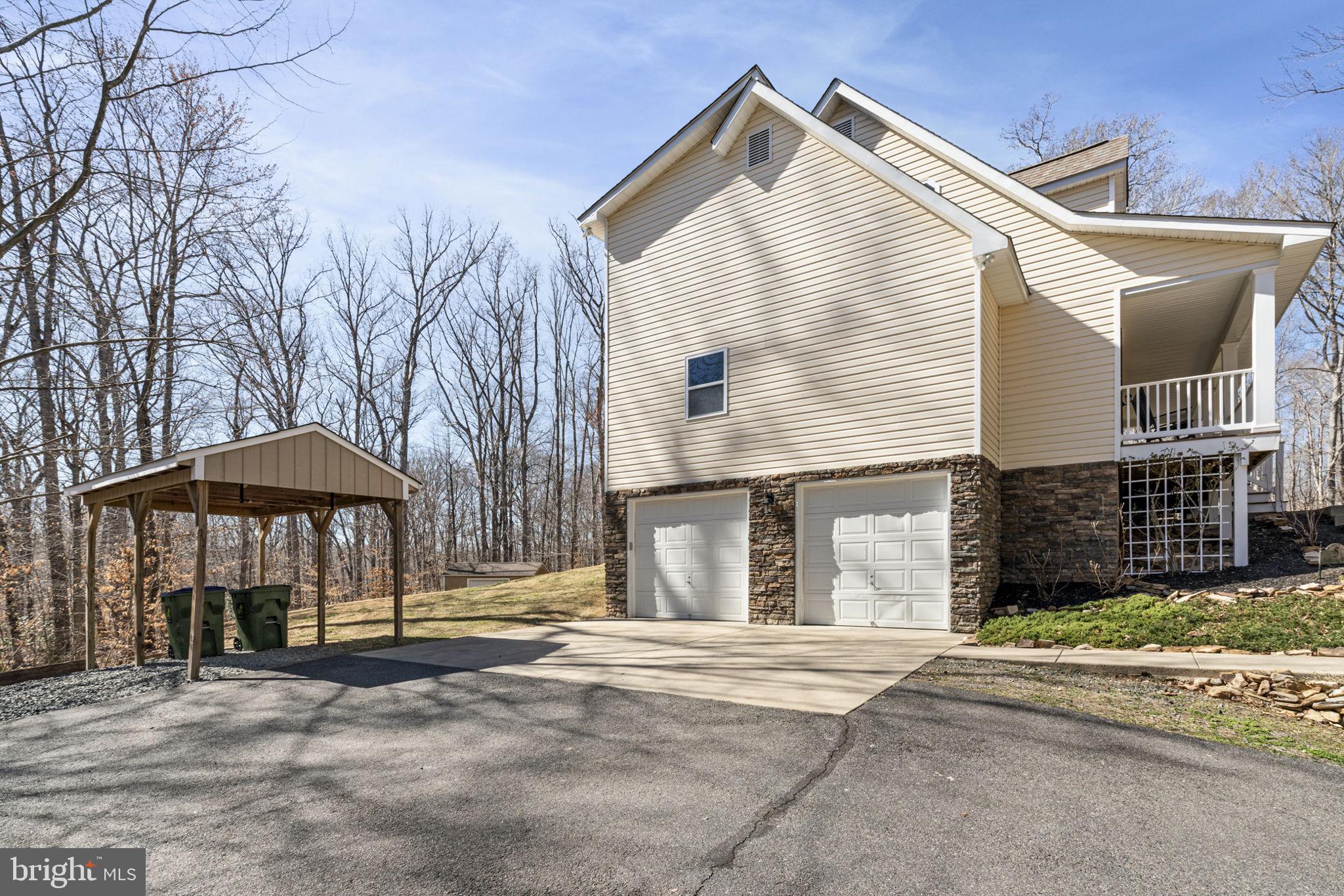 ROSE RUN - Residential