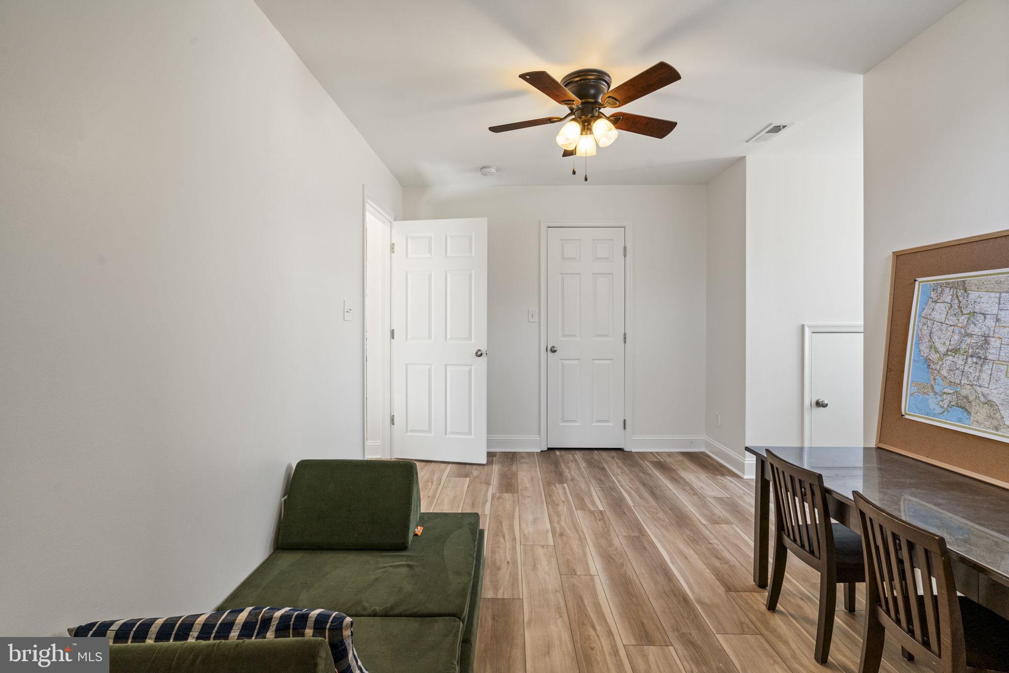 ROSE RUN - Residential