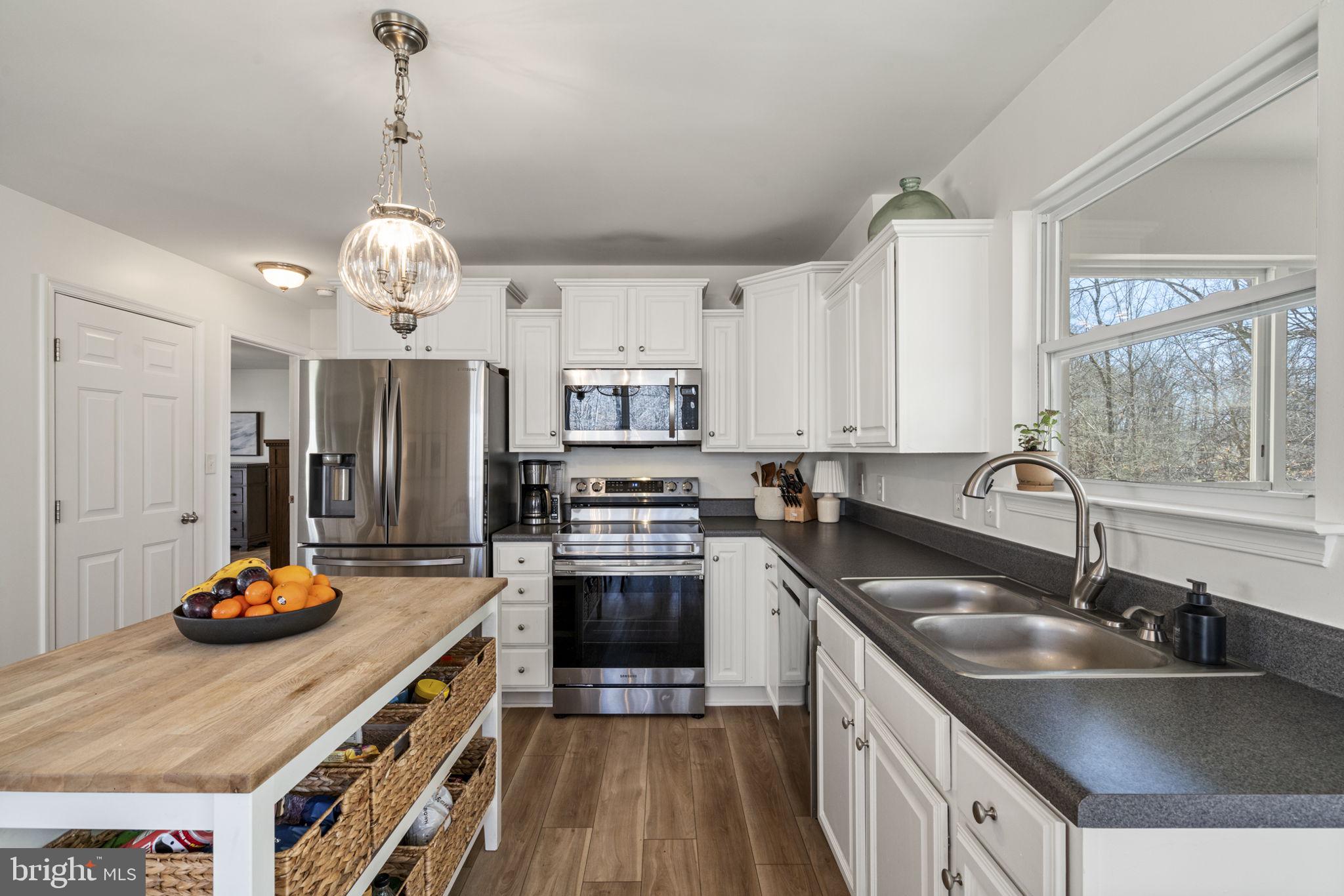 ROSE RUN - Residential