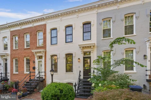 MLS: DCDC2265952