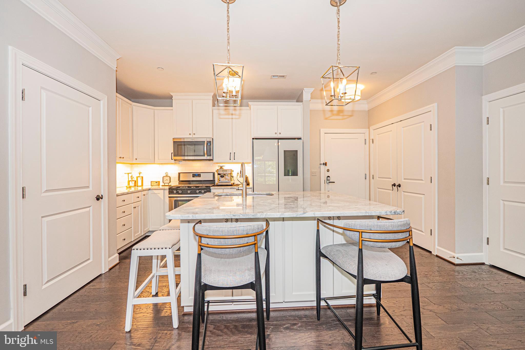 TURF VALLEY - Residential