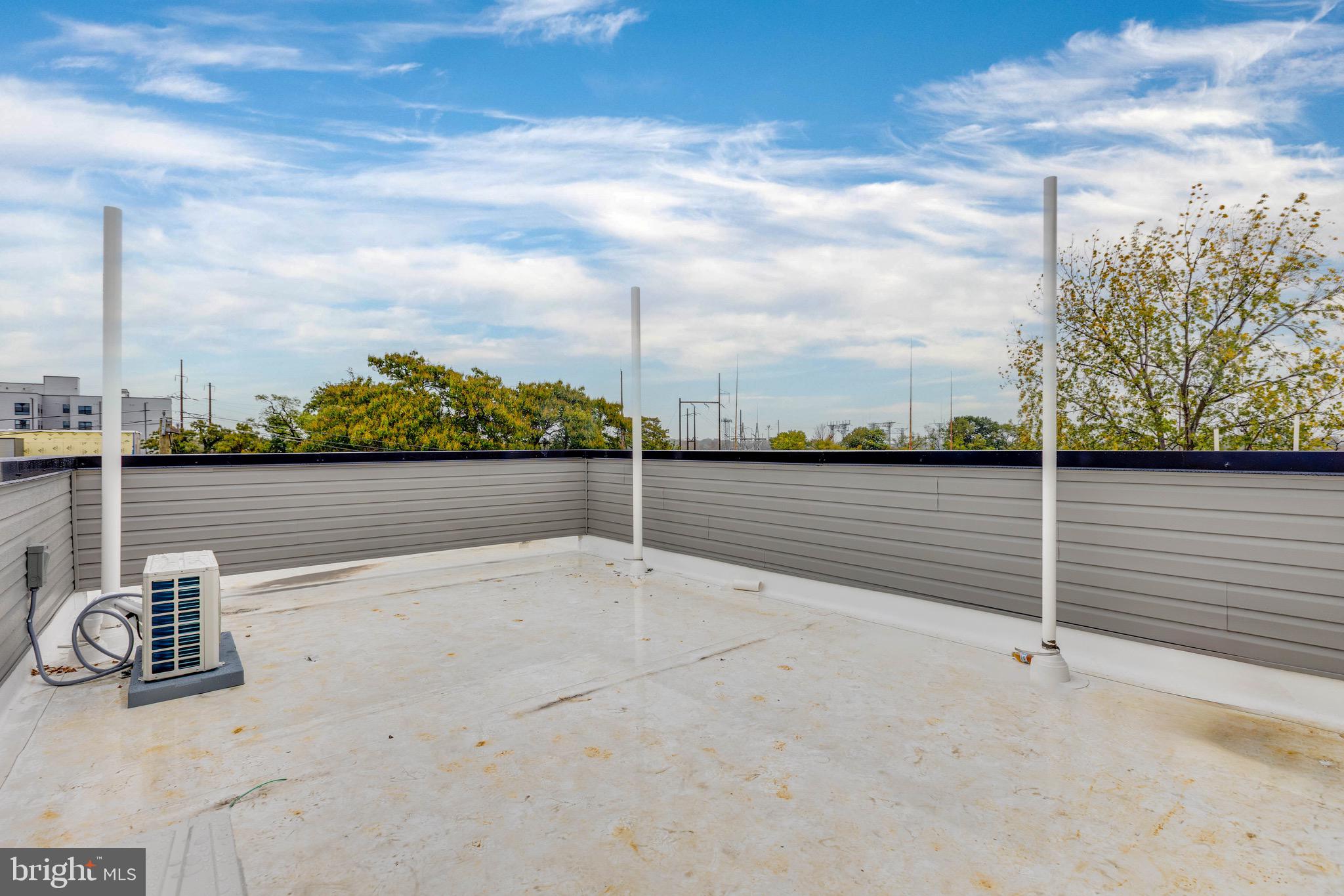 MANTUA - Residential Lease