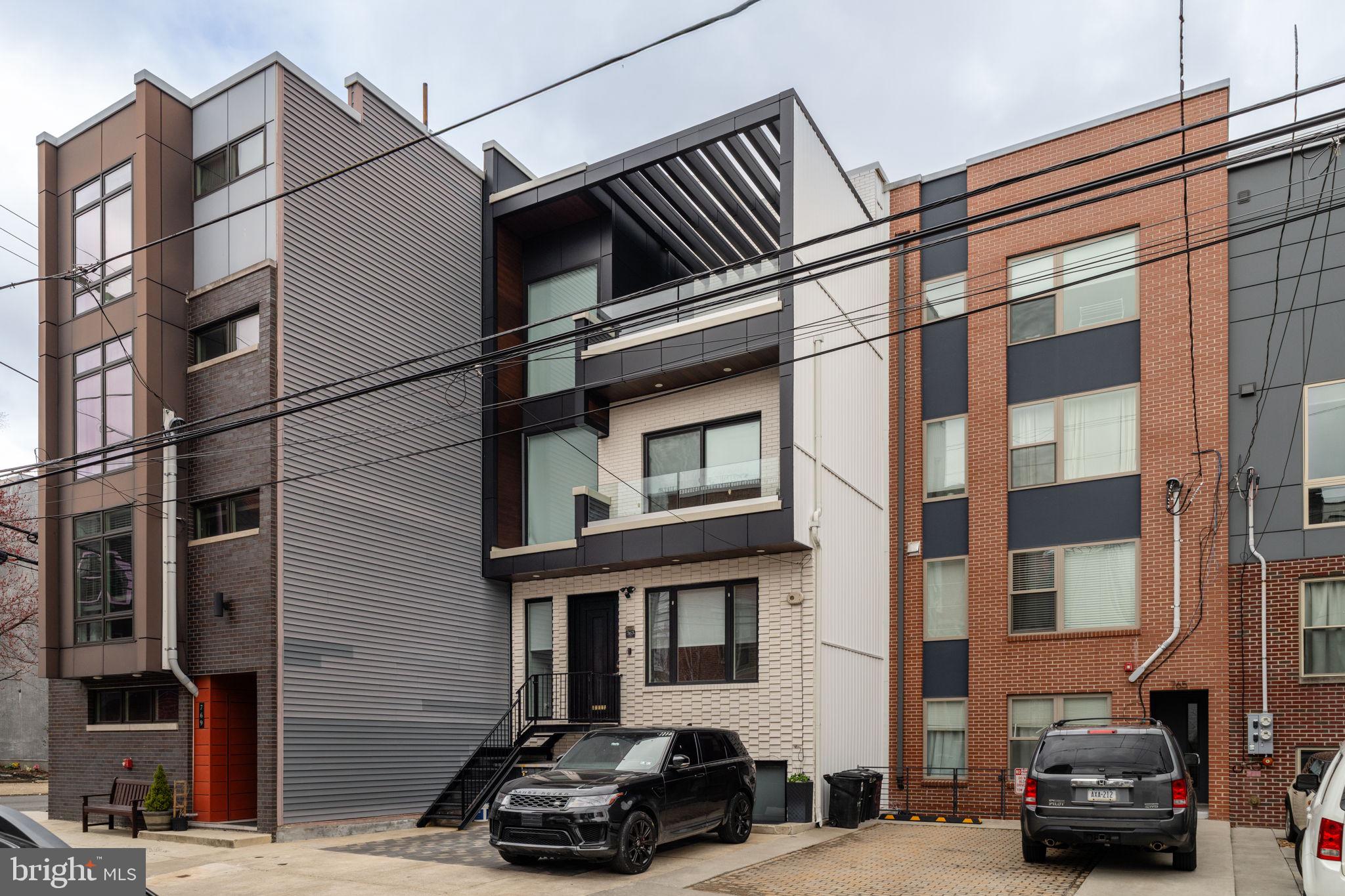FAIRMOUNT - Residential