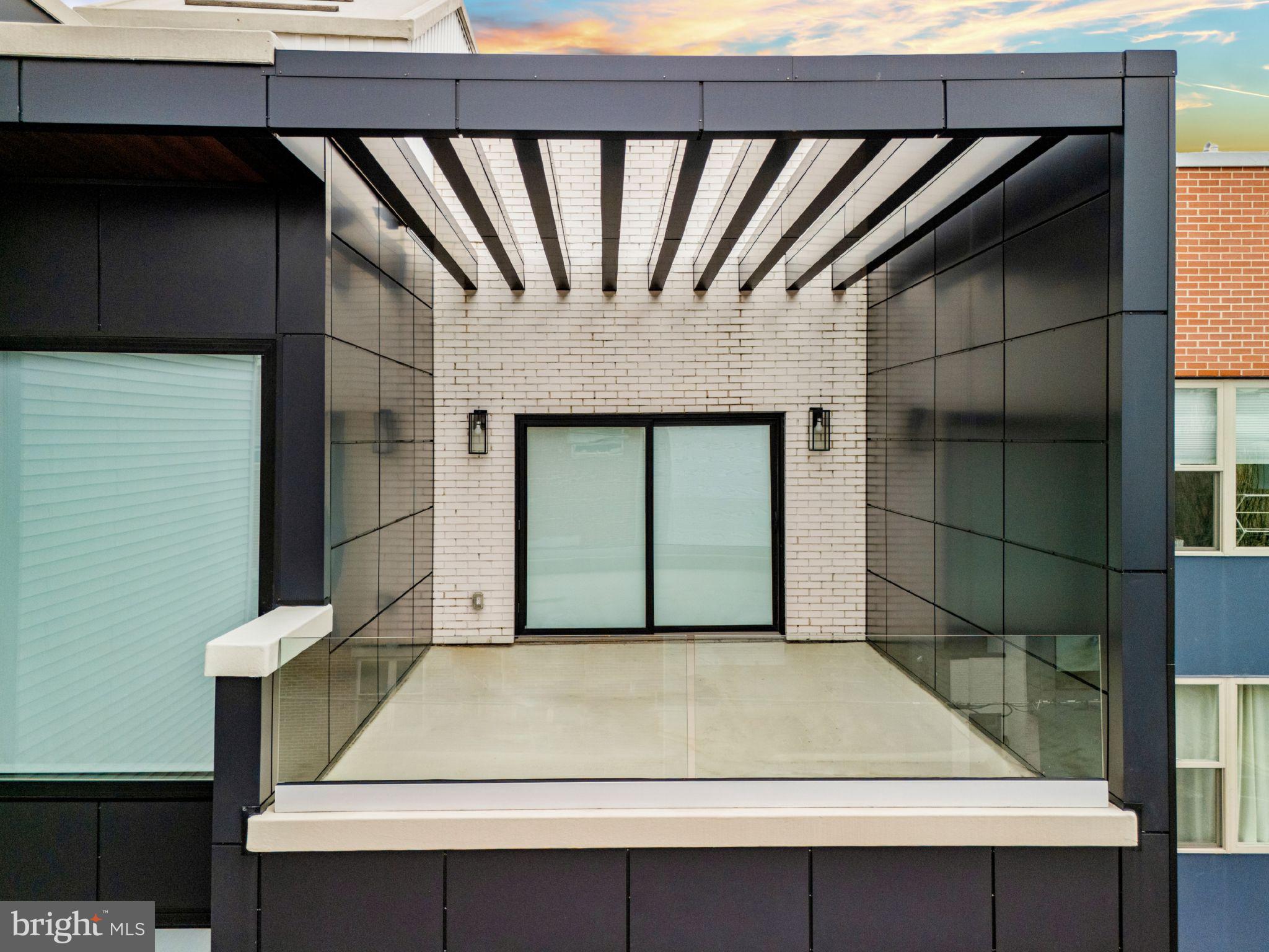 FAIRMOUNT - Residential